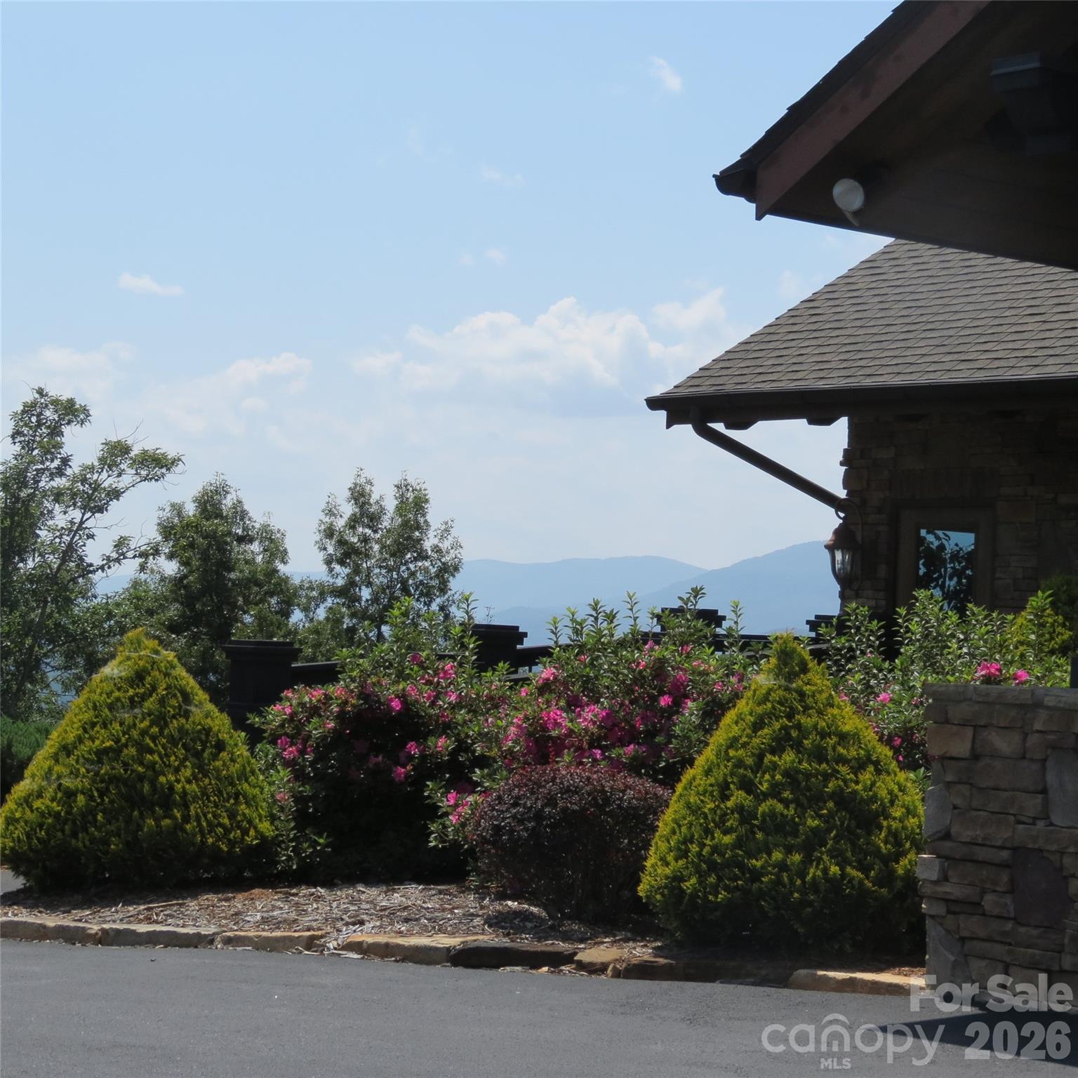 336 Willow Top Lane 336 Property Photo 15