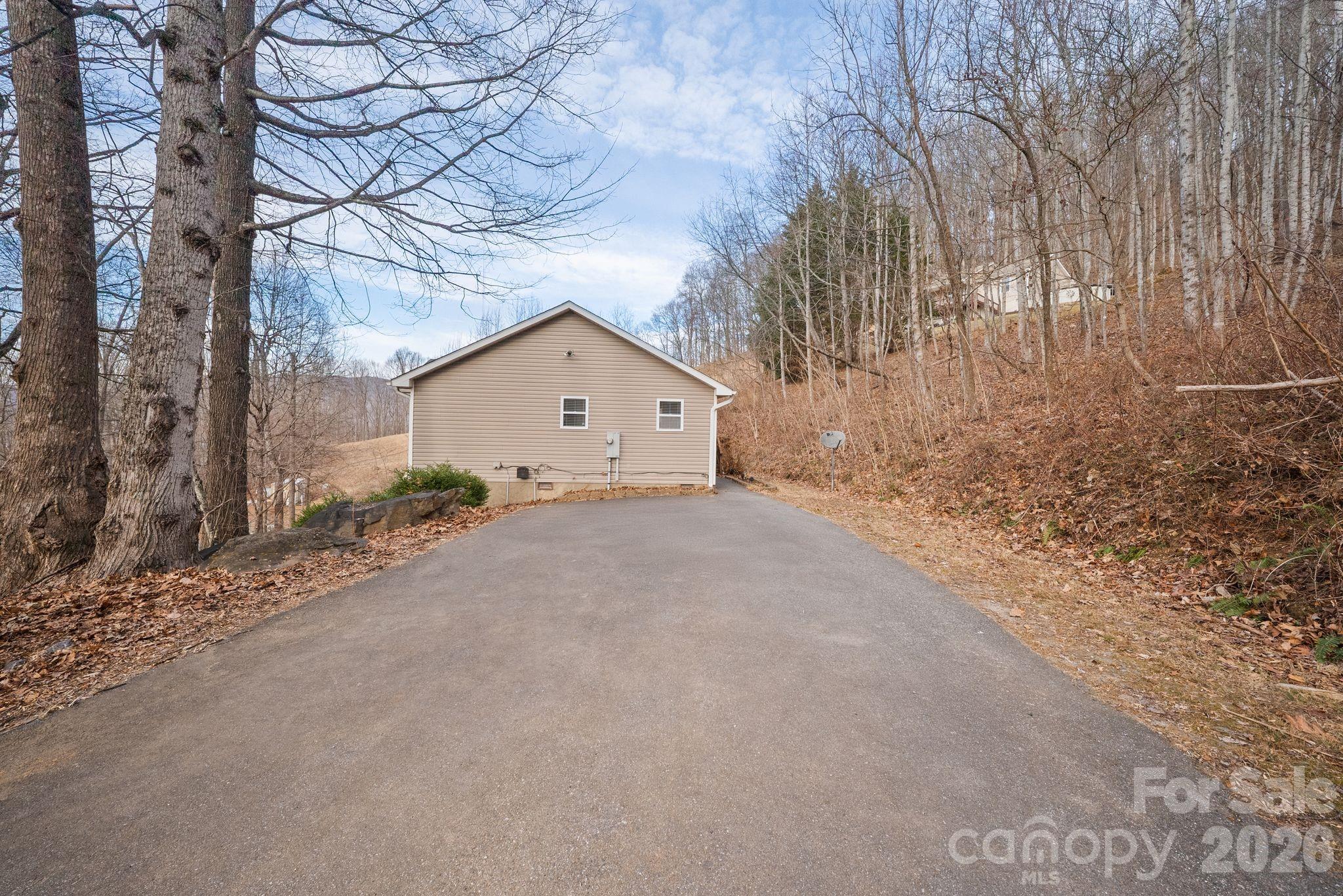 76 Hershel Lane Property Photo 15