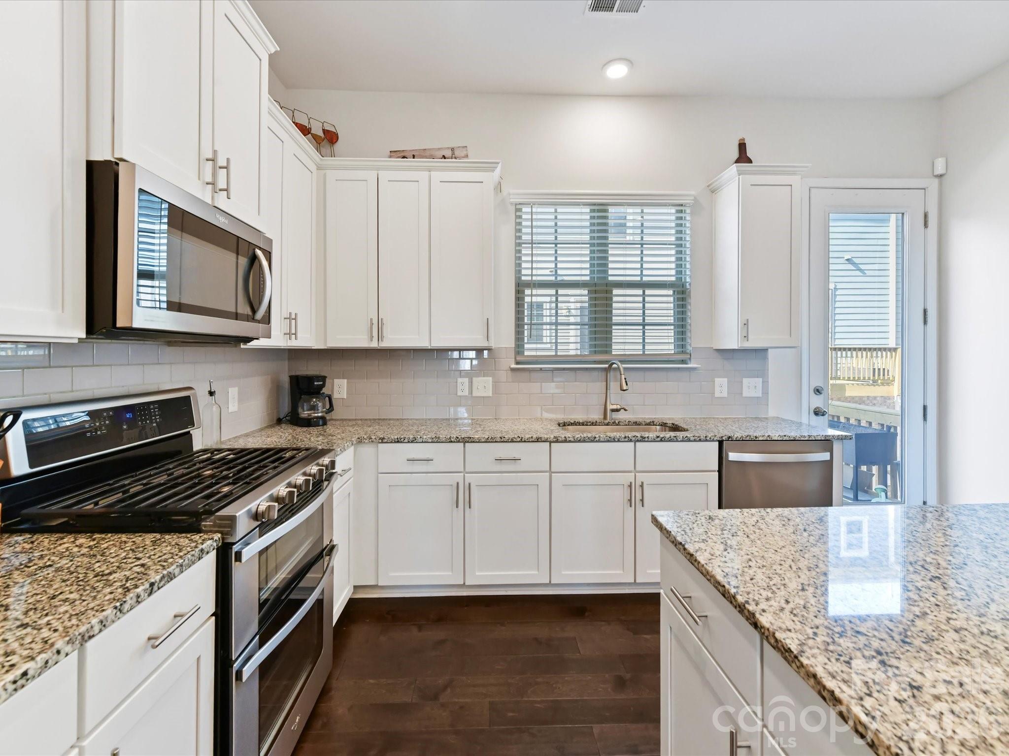 7914 Denmark Road Property Photo 11