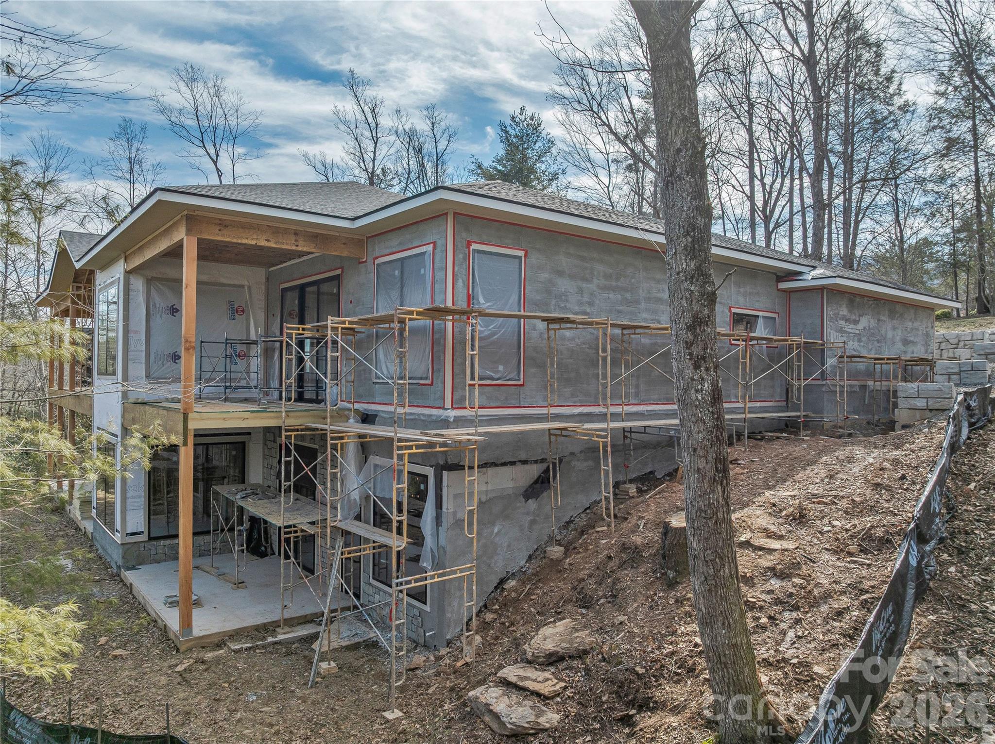 12 Falling Waters Trail Property Photo 7