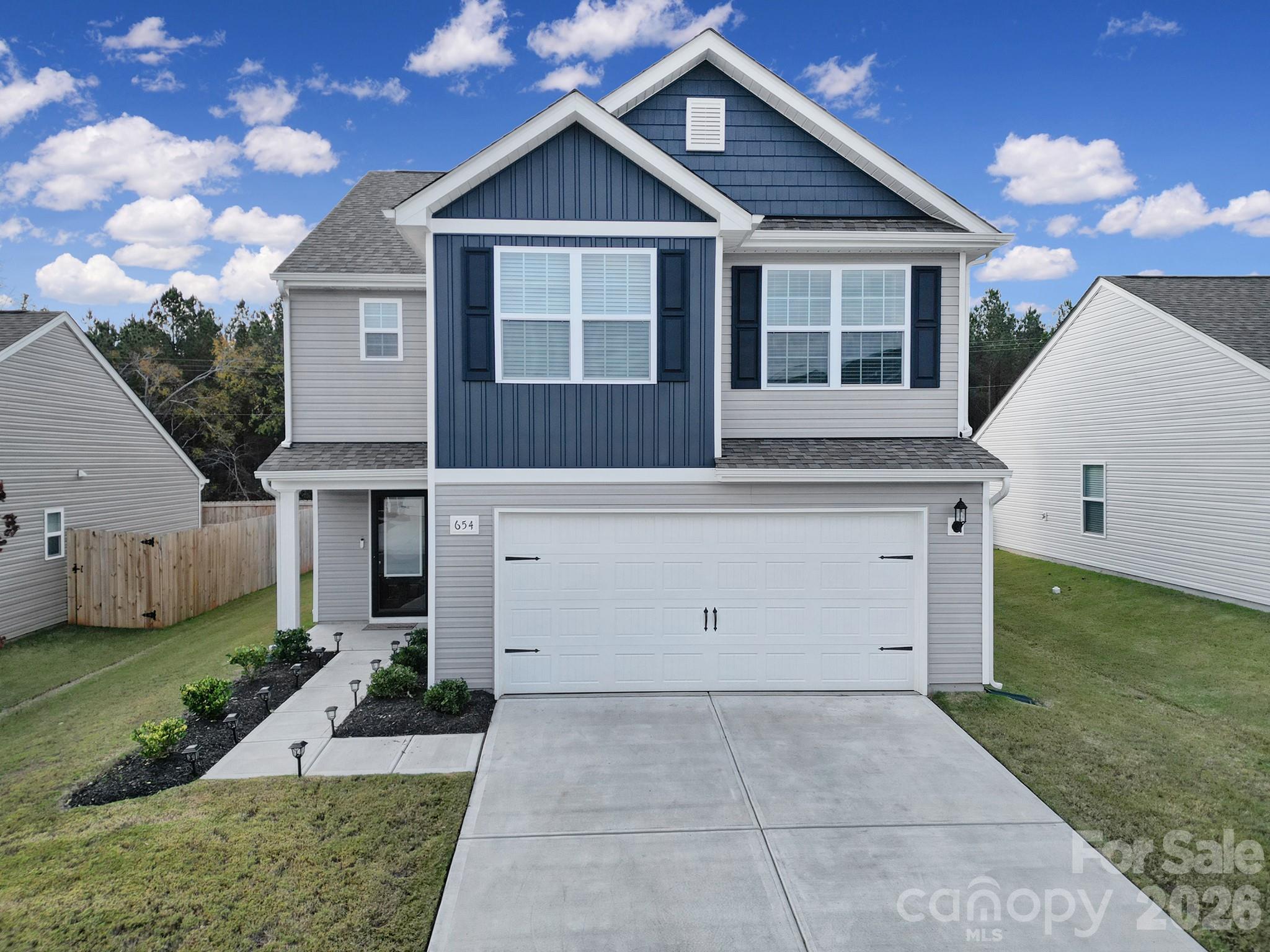 654 Lancelot Drive Property Photo 1