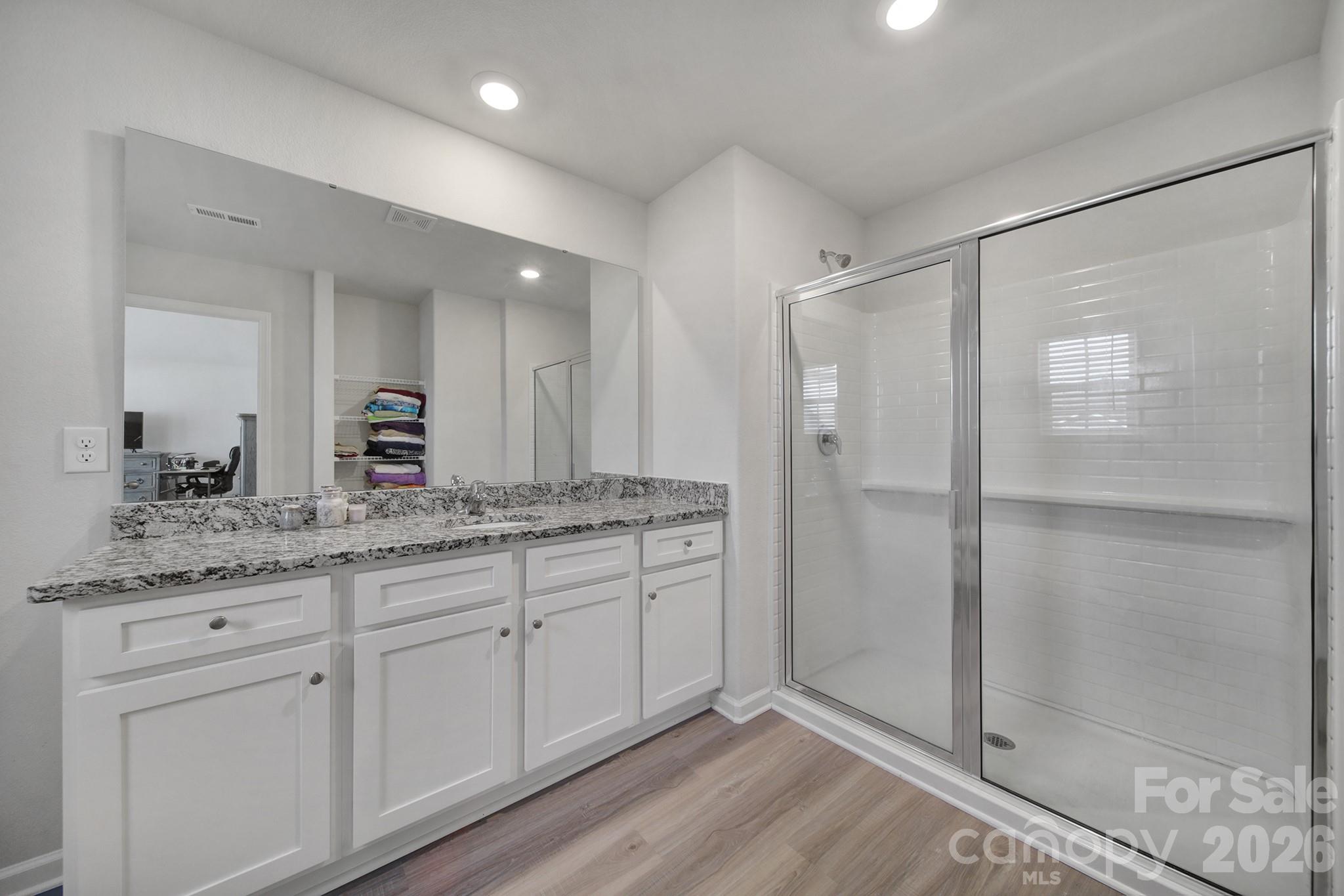 654 Lancelot Drive Property Photo 18