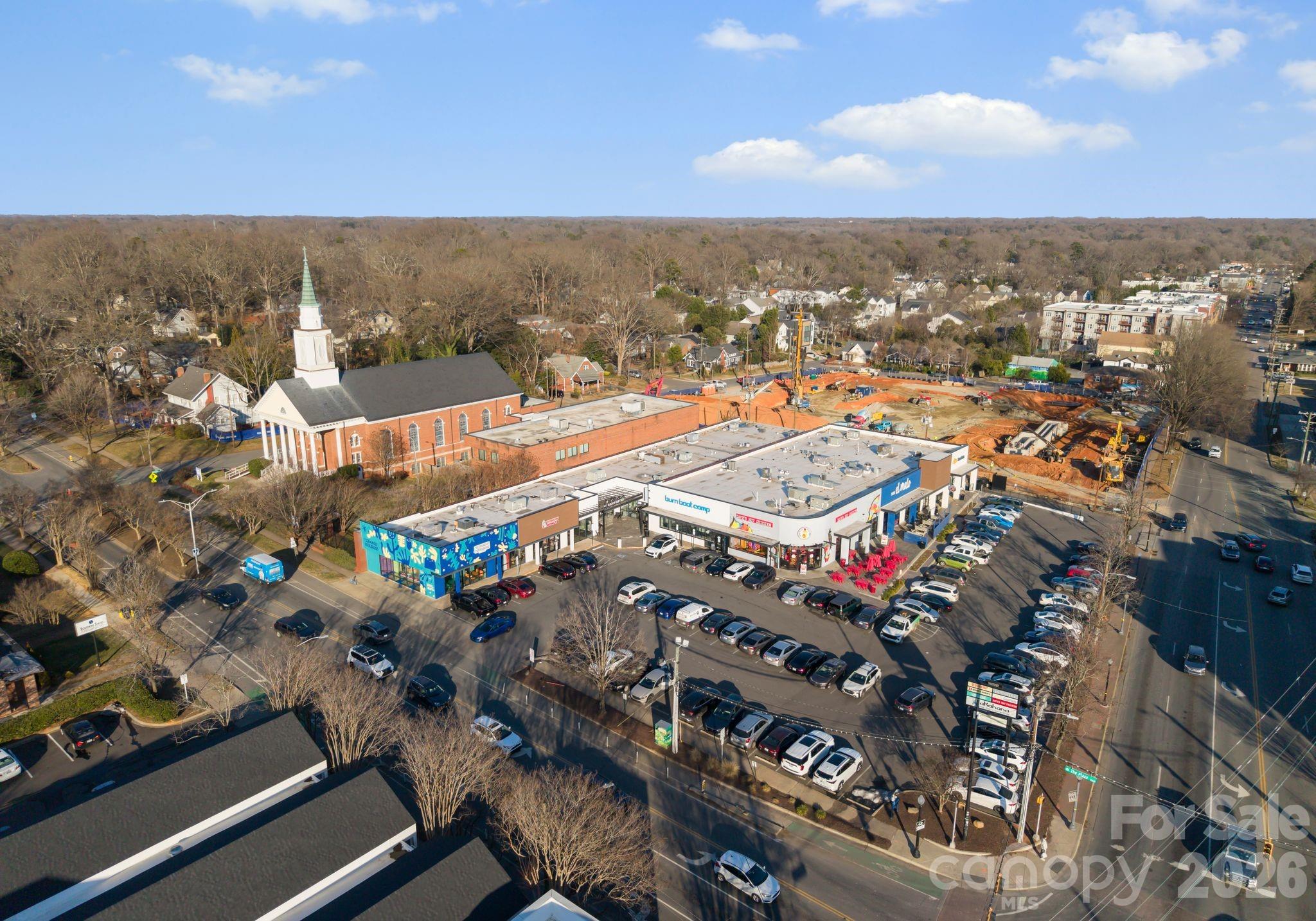 1424 Nandina Street Property Photo 25