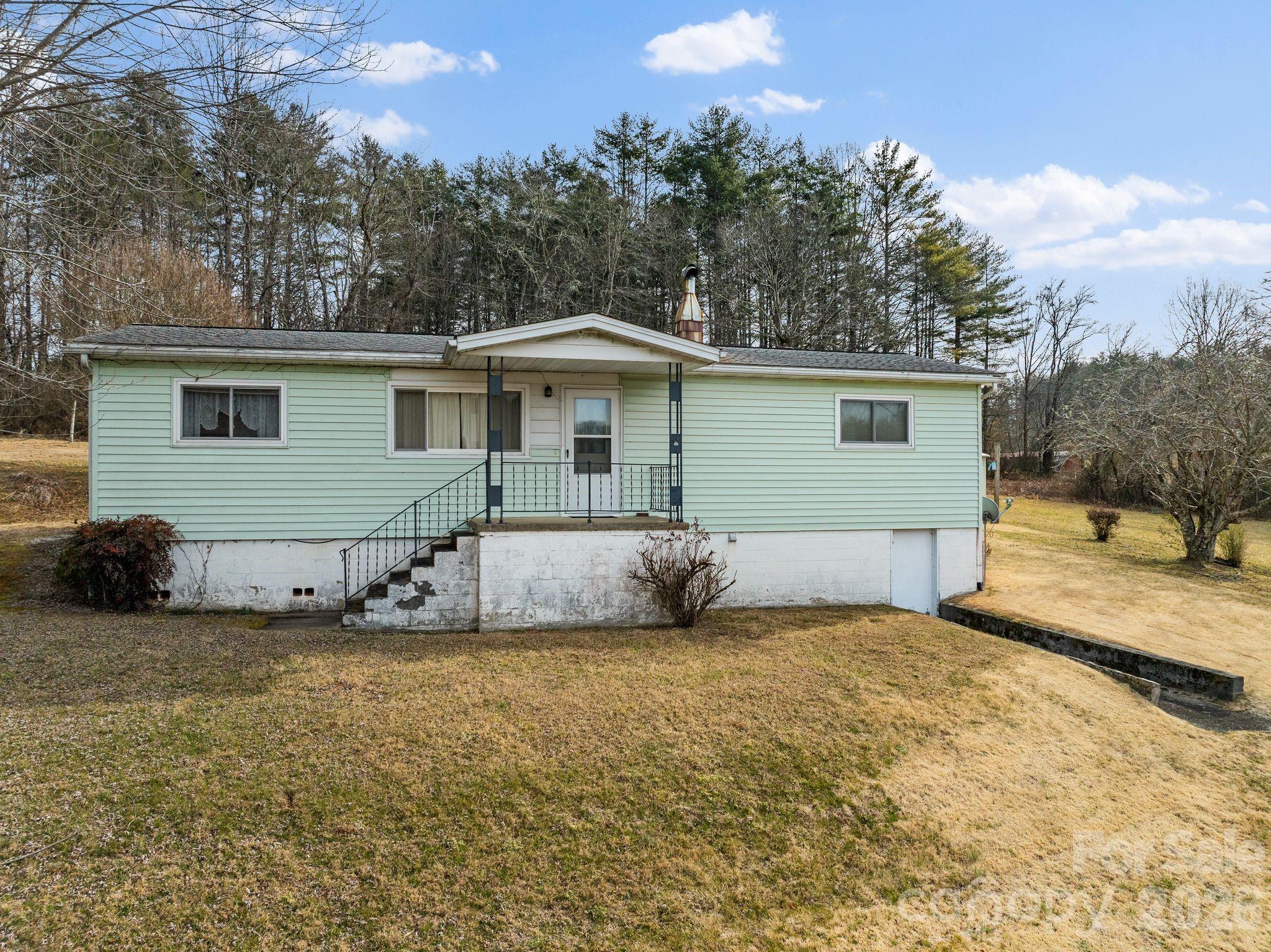 146 And 148 Monteith Road Property Photo 10