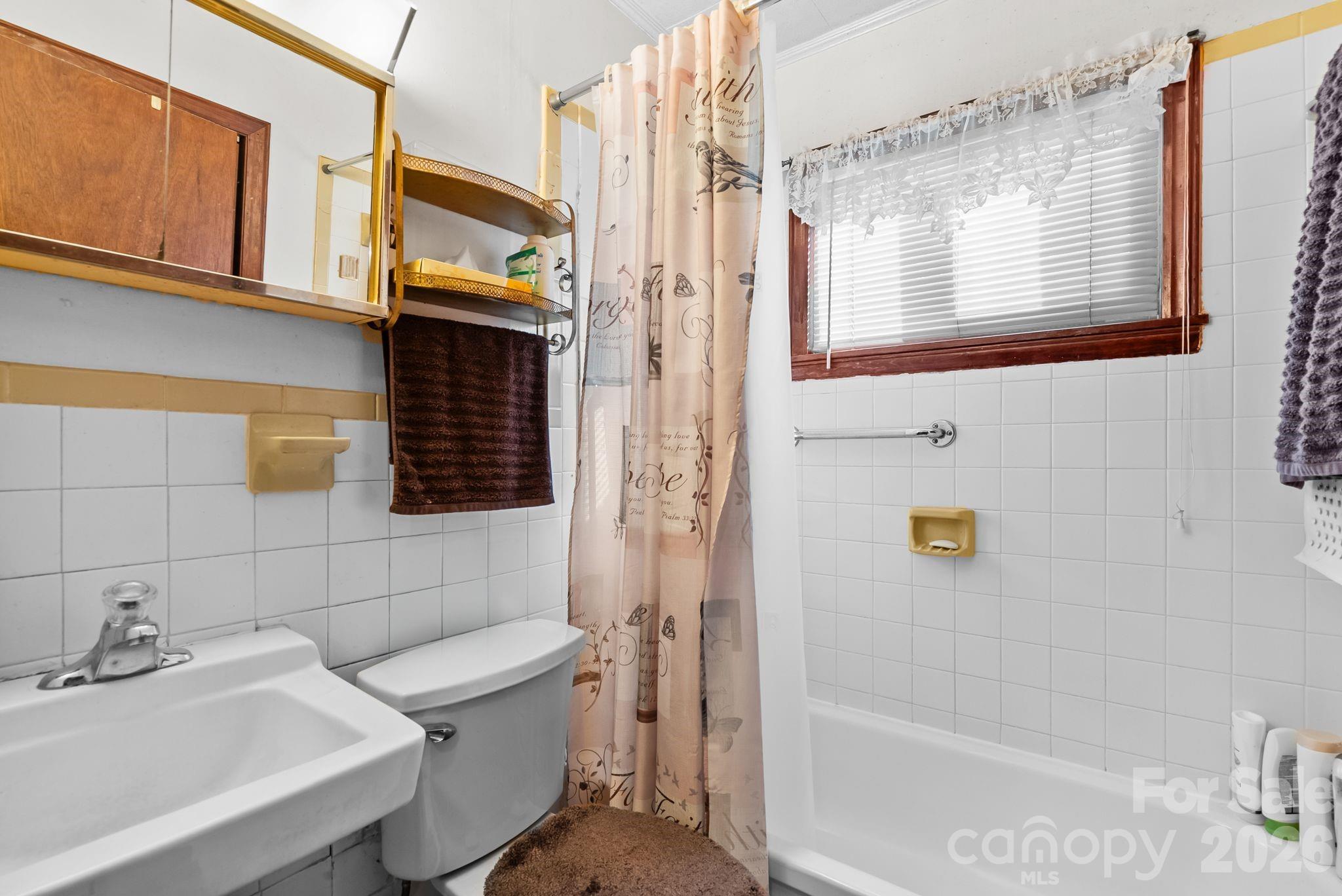146 And 148 Monteith Road Property Photo 19
