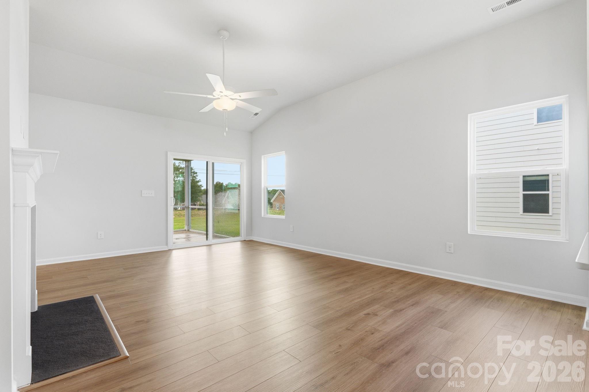 205 Rodeo Drive 03 Property Photo 9