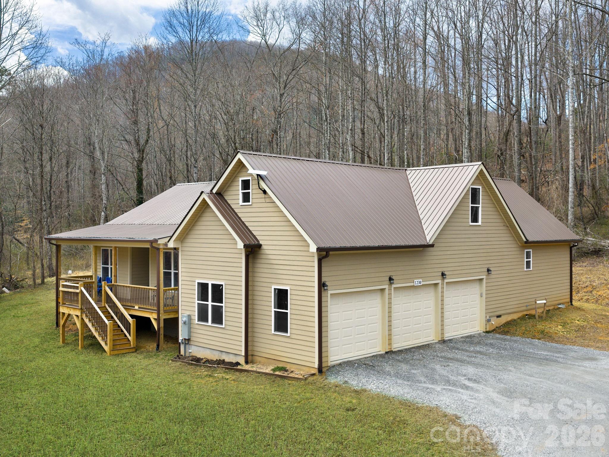 1230 Terrys Gap Road Property Photo 2