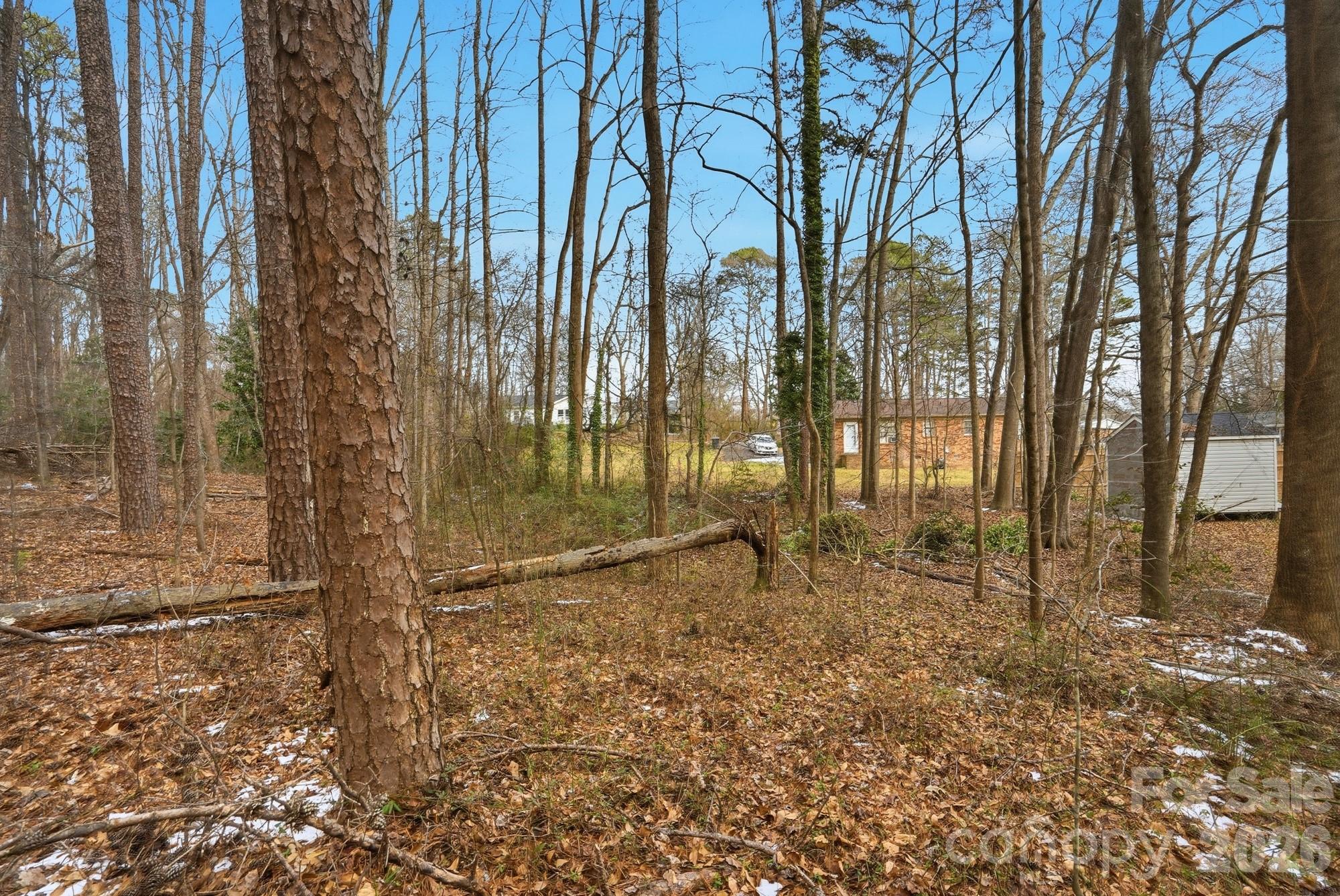 00 W Border Street Property Photo 17