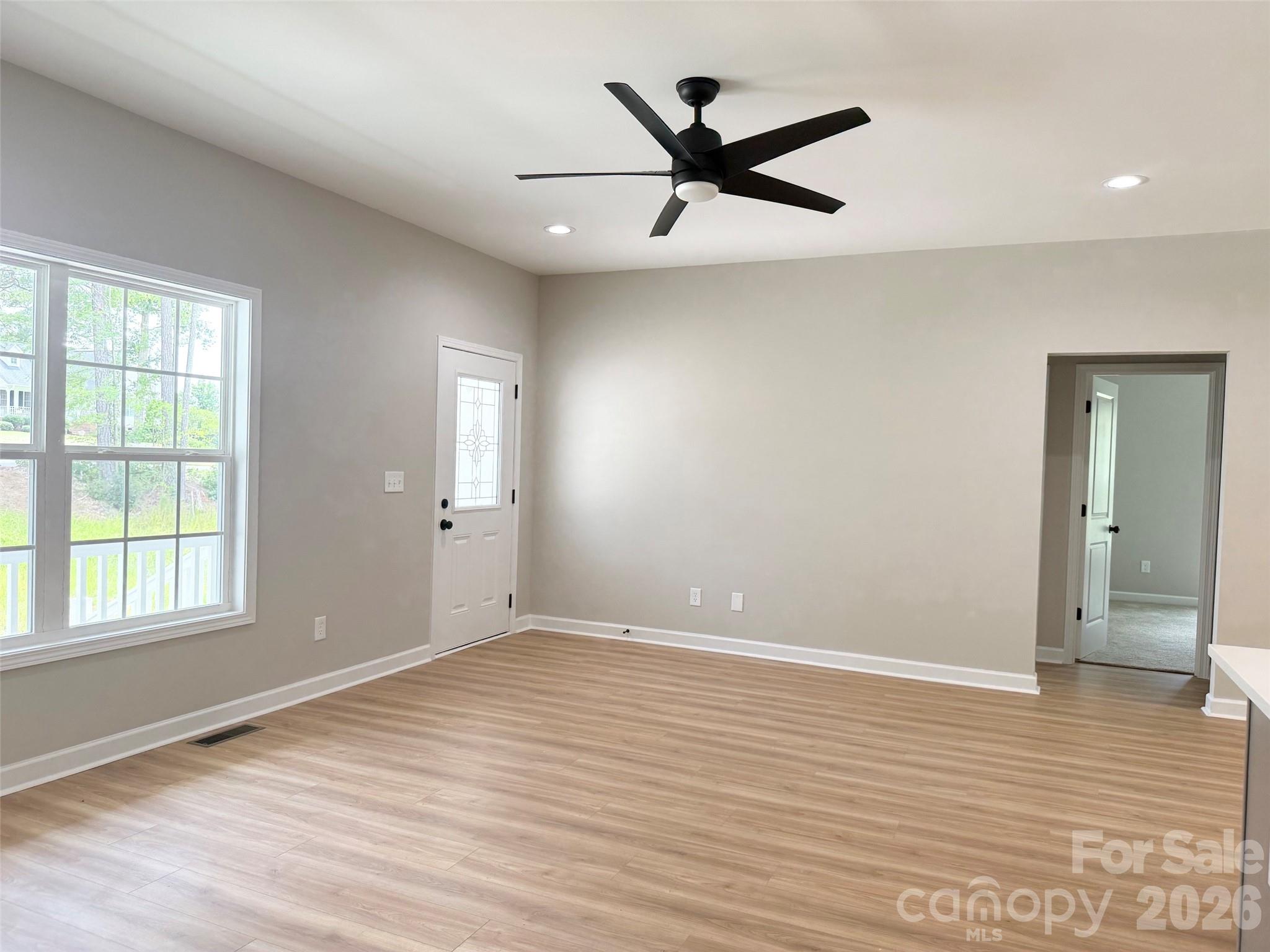 1186 Merribrook Lane Property Photo 14