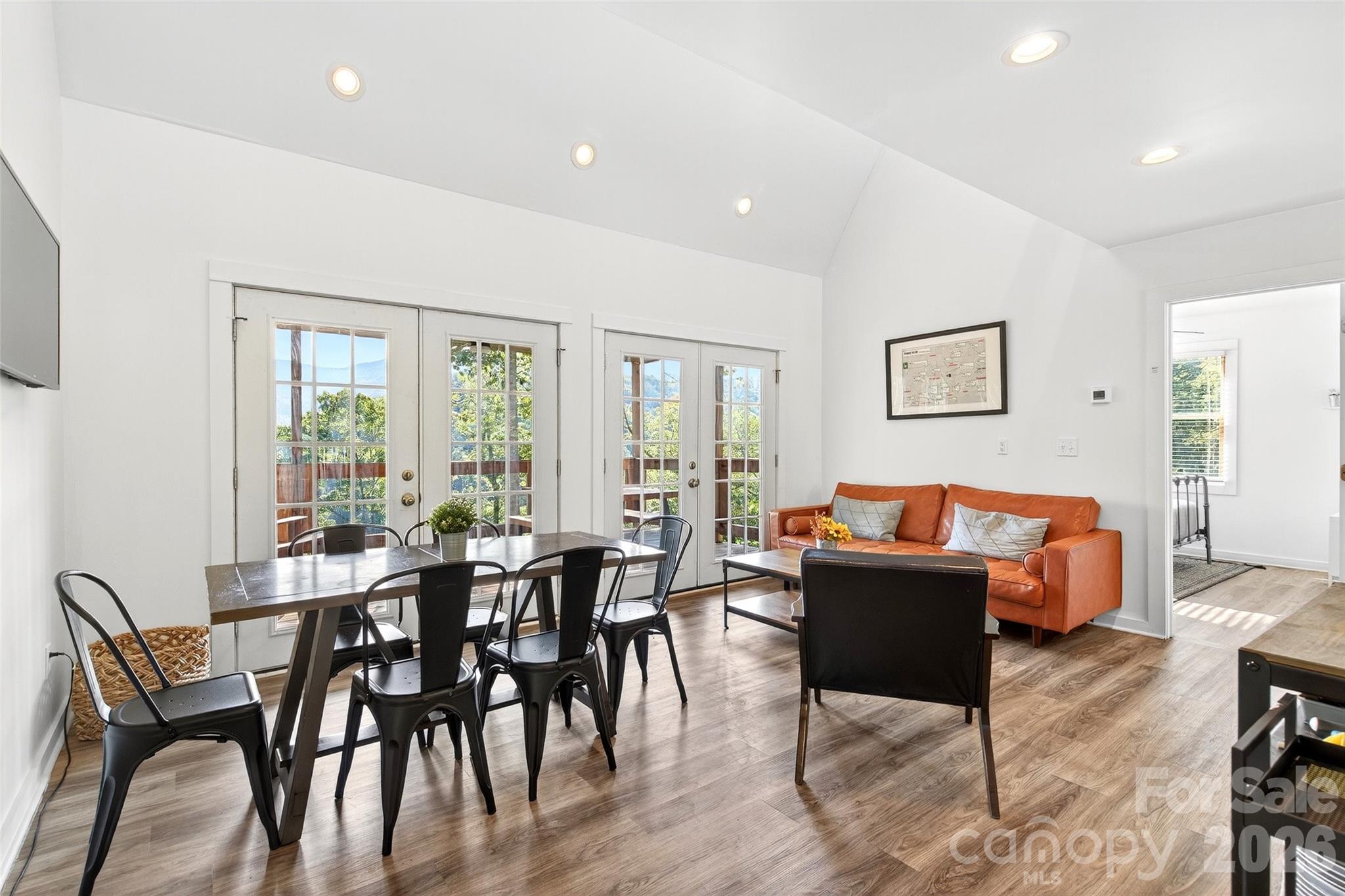 8026 Buck Creek Road Property Photo 32