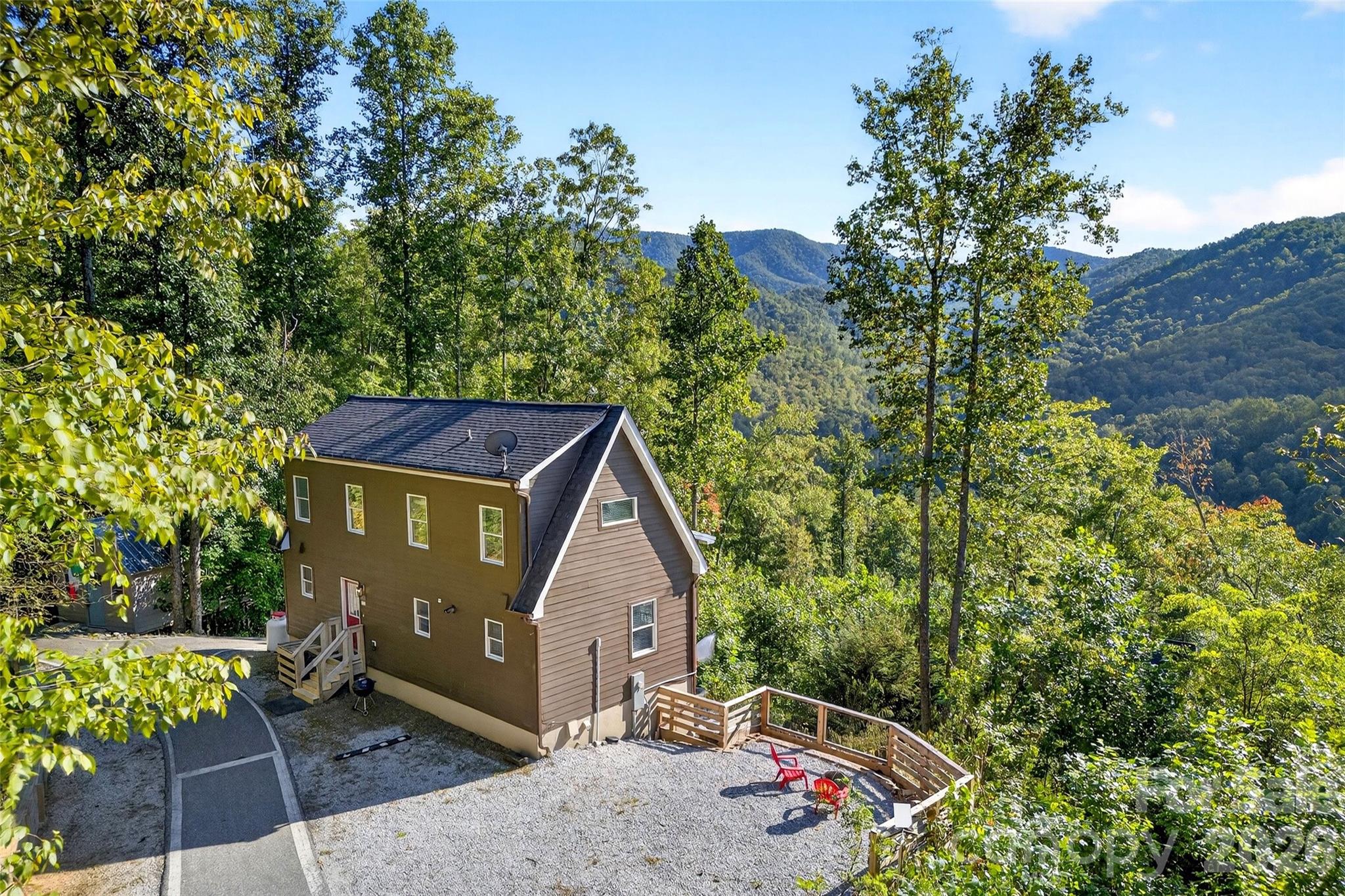 8026 Buck Creek Road Property Photo 23