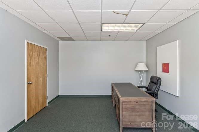 56 College Street 304 Property Photo 10