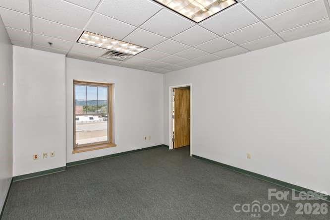 56 College Street 304 Property Photo 15