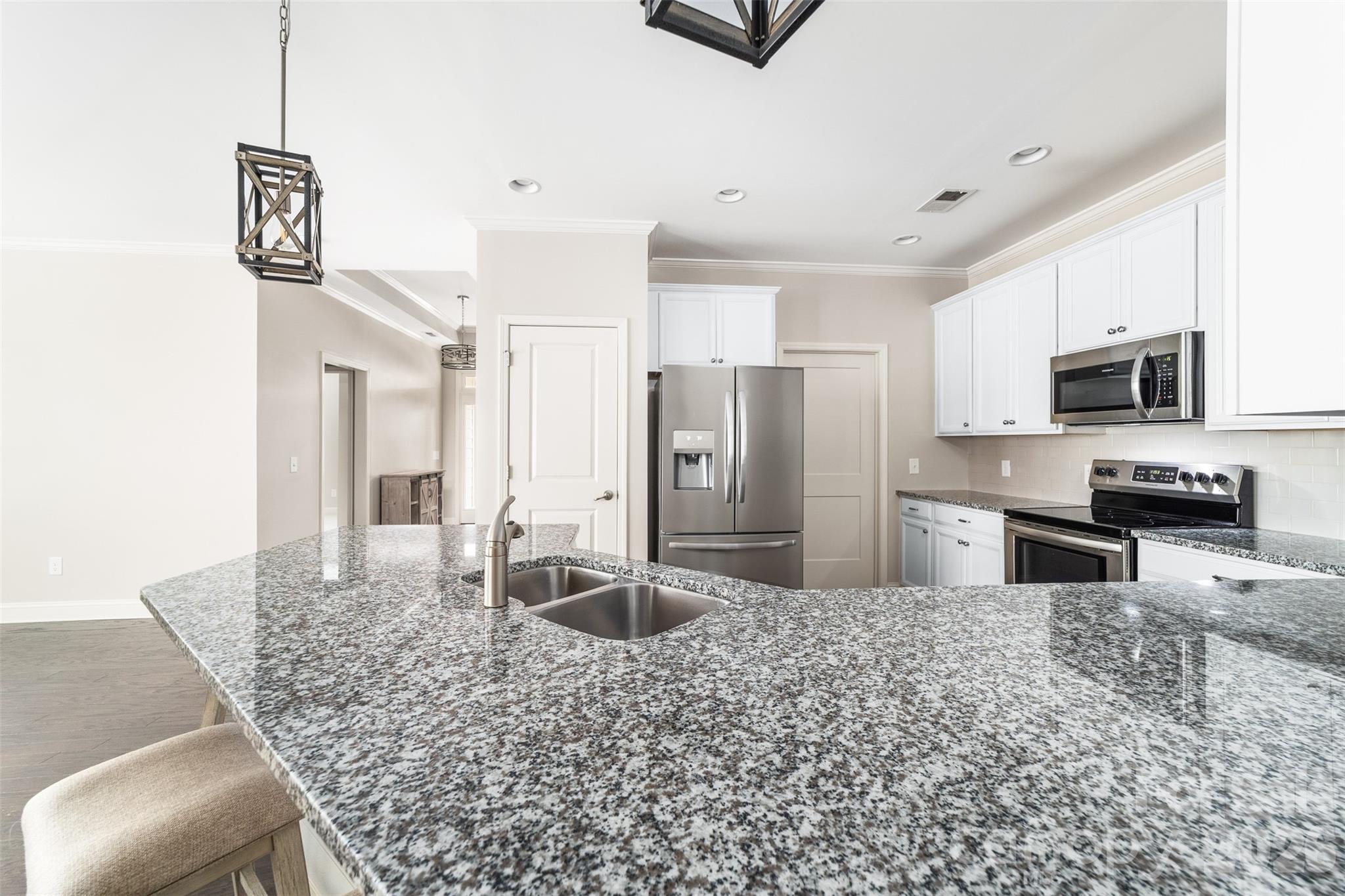 1324 Assembly Street Property Photo 19