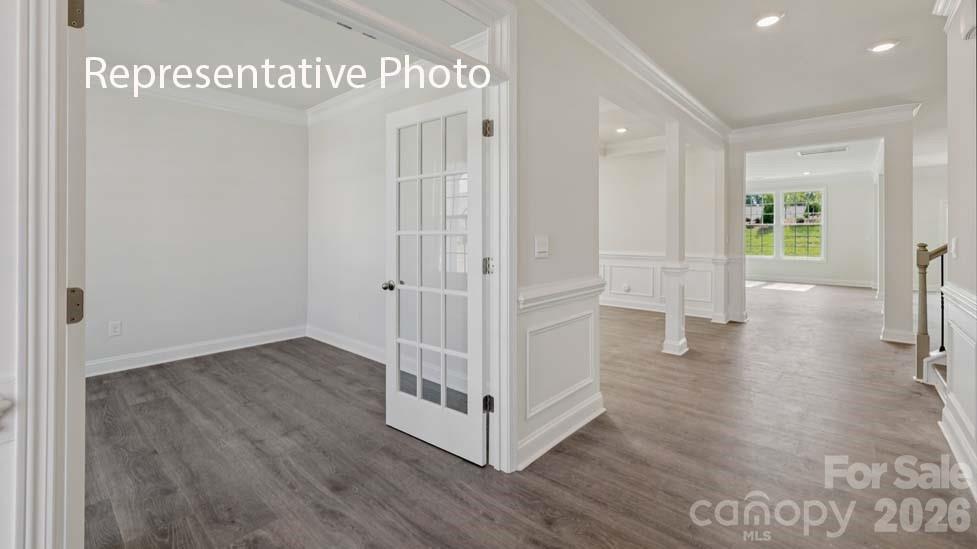 3055 Eclipse Court Property Photo 3