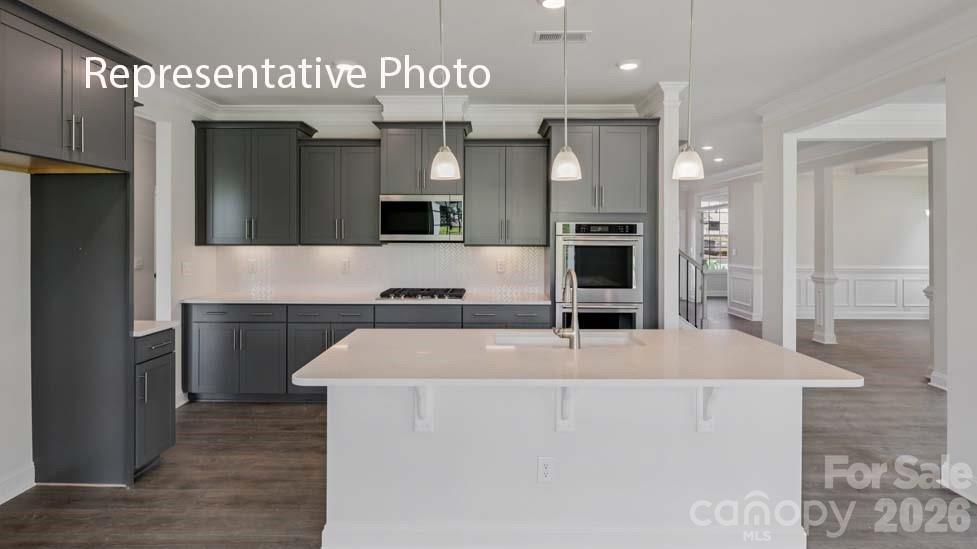 3055 Eclipse Court Property Photo 8