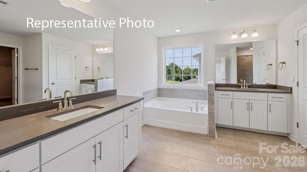 3055 Eclipse Court Property Photo 33