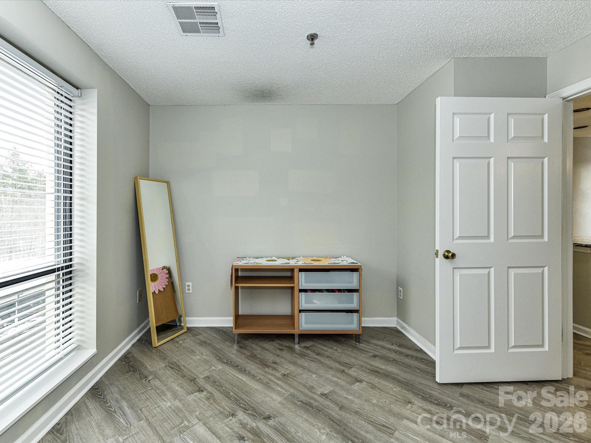 211 Heritage Boulevard 412 Property Photo 14