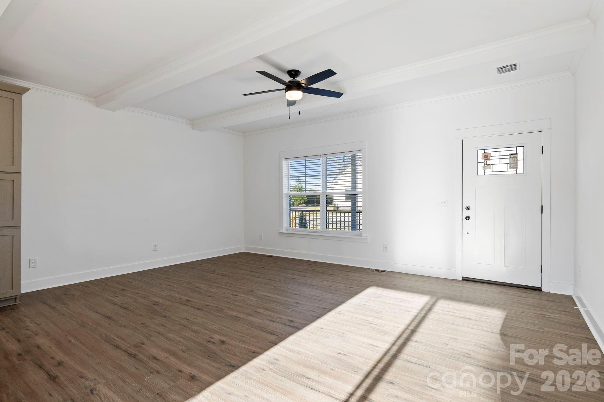 203 Southern Charm Road Property Photo 6