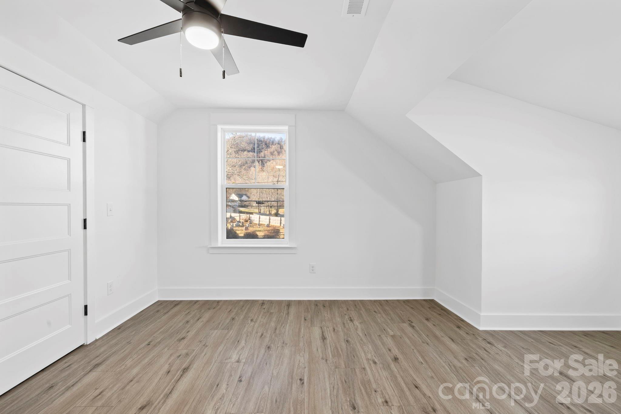 203 Southern Charm Road Property Photo 21