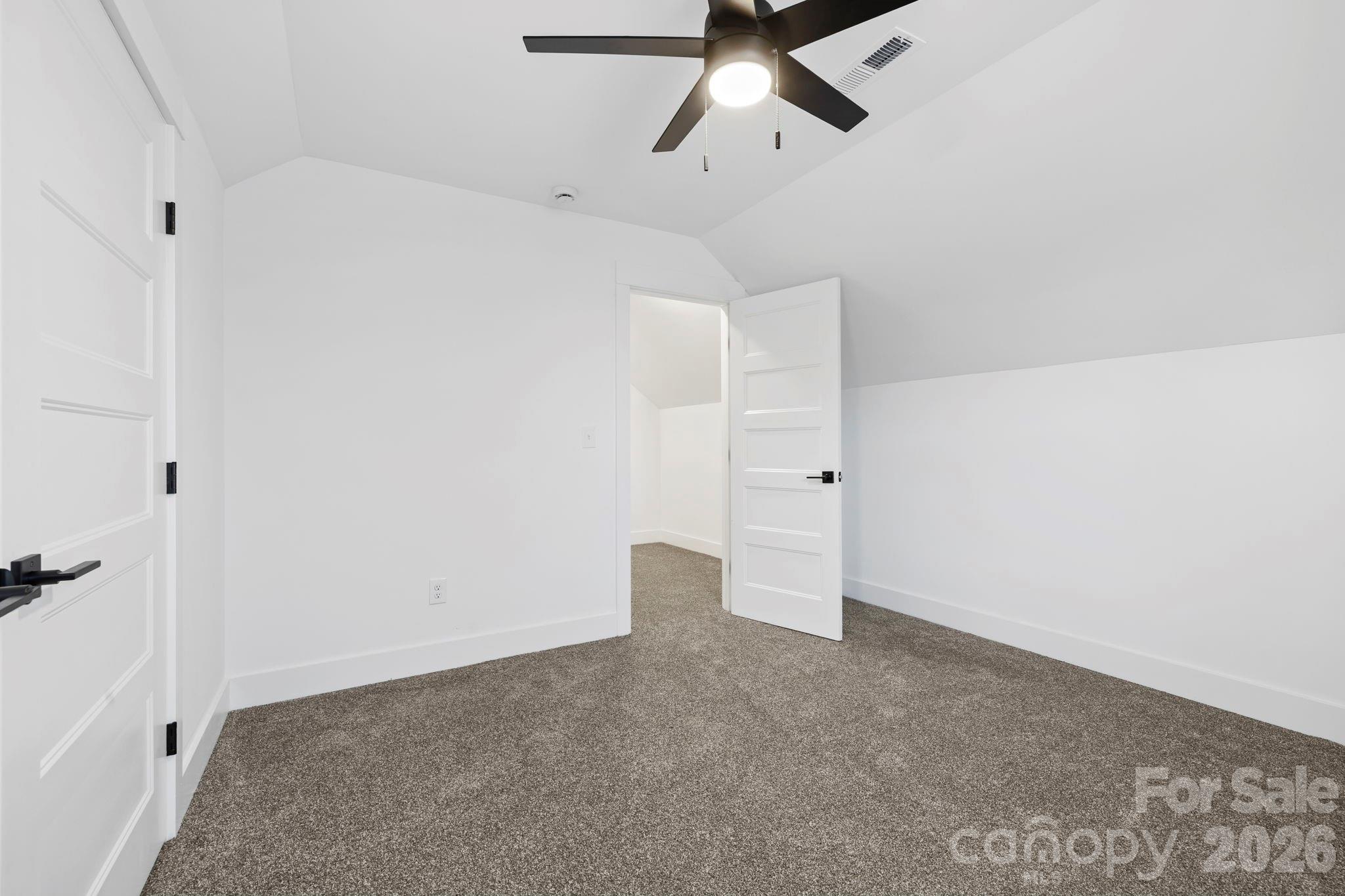 203 Southern Charm Road Property Photo 27