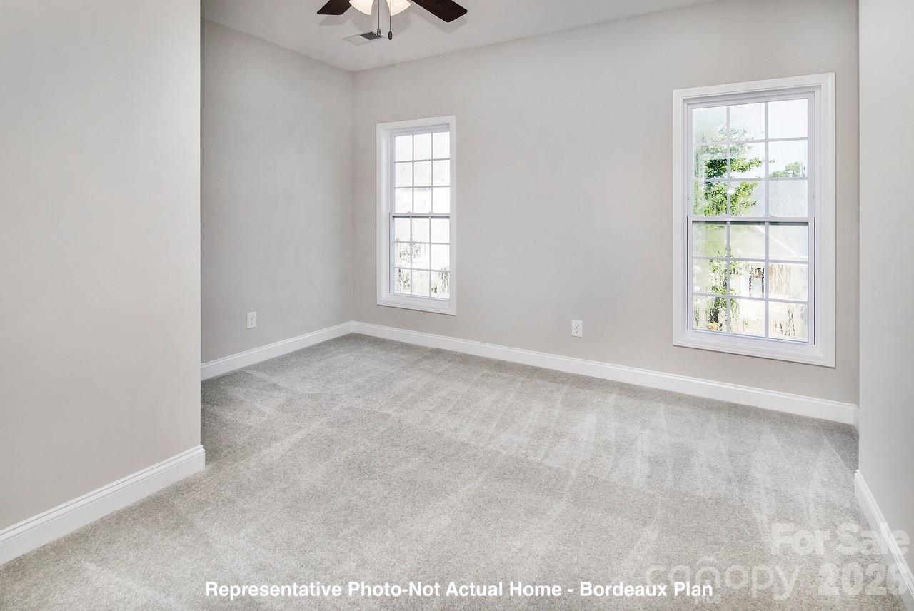 10221 Rainier Trail Drive Property Photo 21