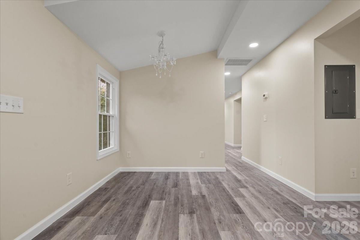 32 Roddy Street Property Photo 23