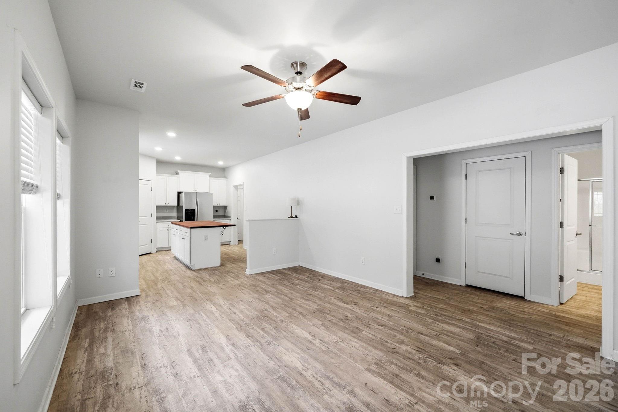 138 Lone Eagle Lane Property Photo 4