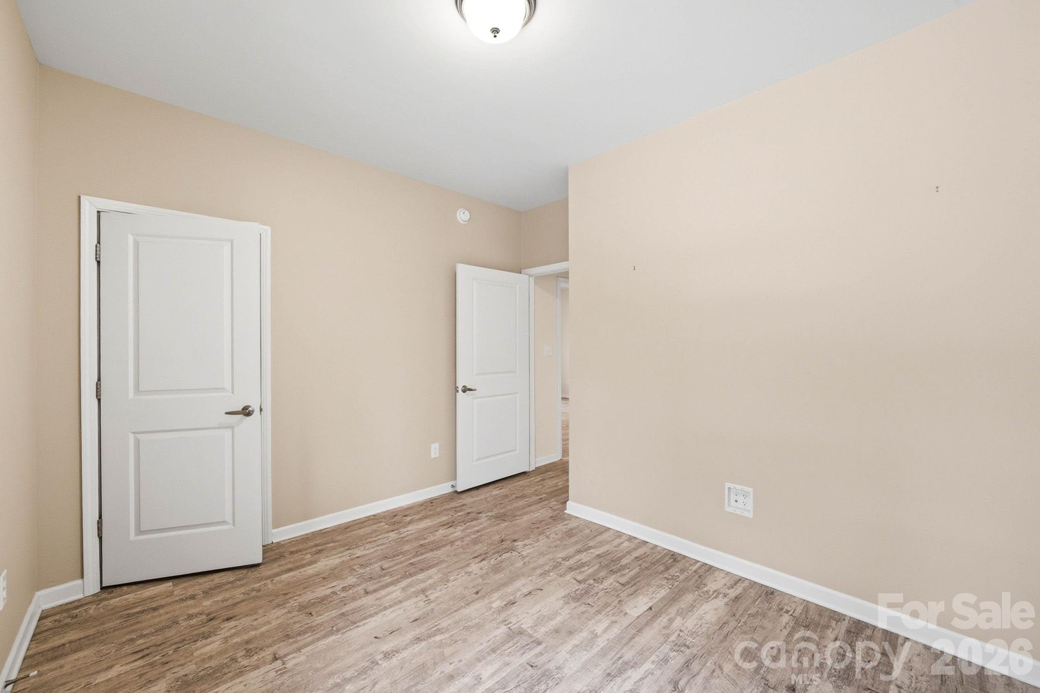 138 Lone Eagle Lane Property Photo 22