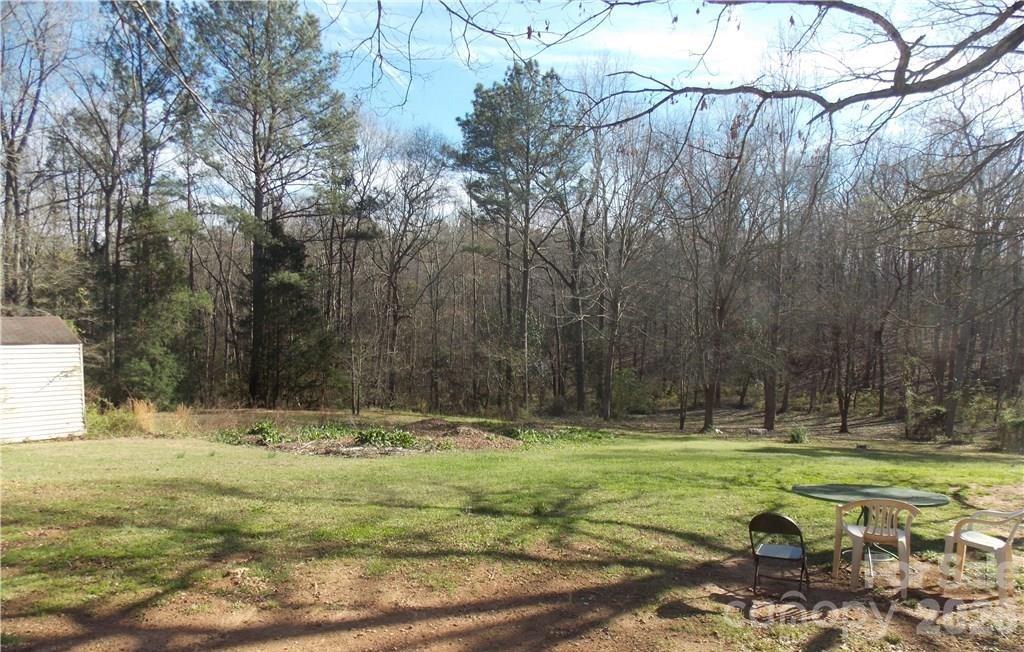 4350 Cureton Ferry Road Property Photo 4
