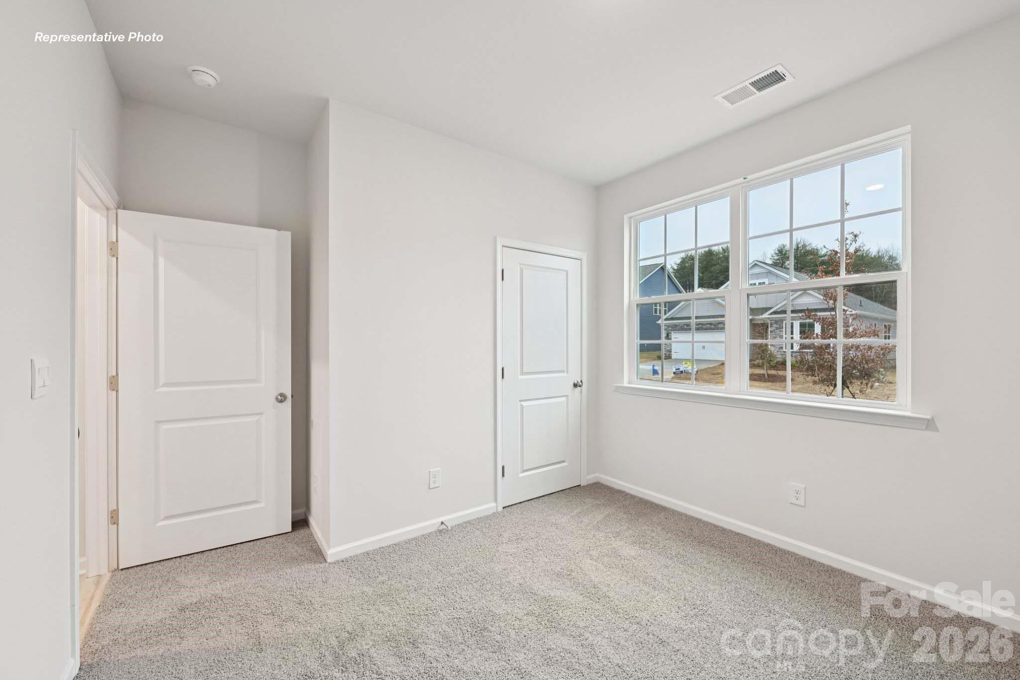 7616 Bainbridge Road Property Photo 14