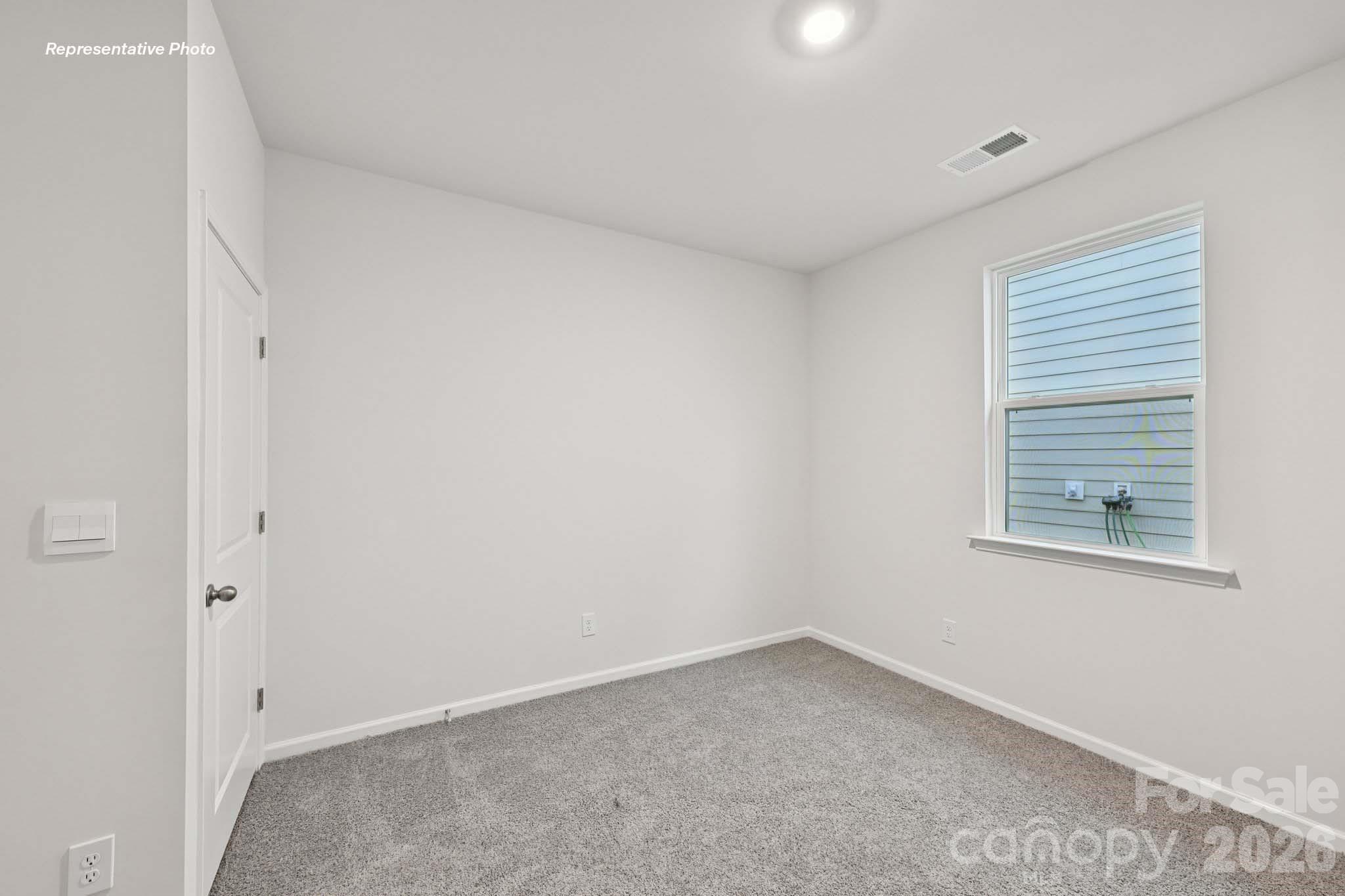 7616 Bainbridge Road Property Photo 21