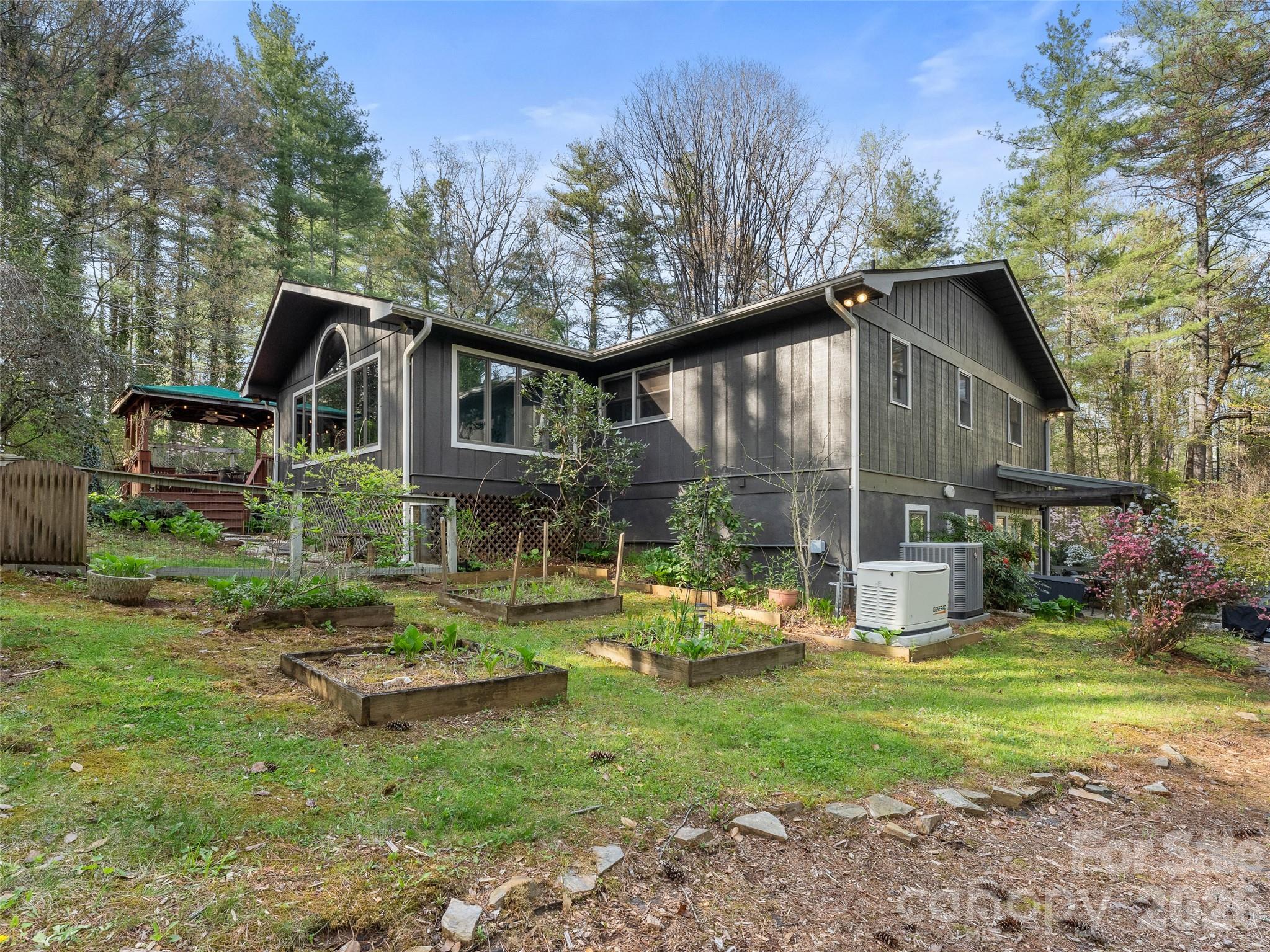 4030 Little River Road Property Photo 3