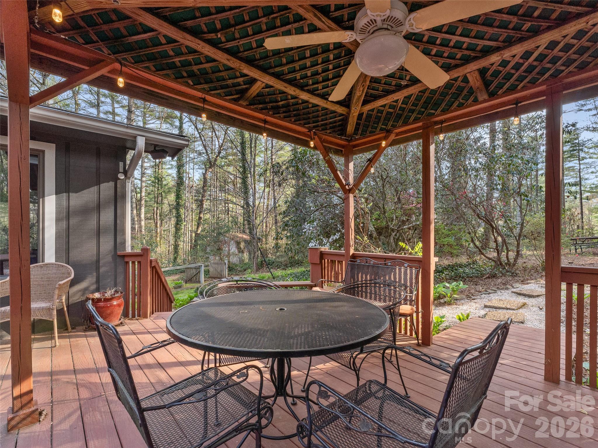 4030 Little River Road Property Photo 9