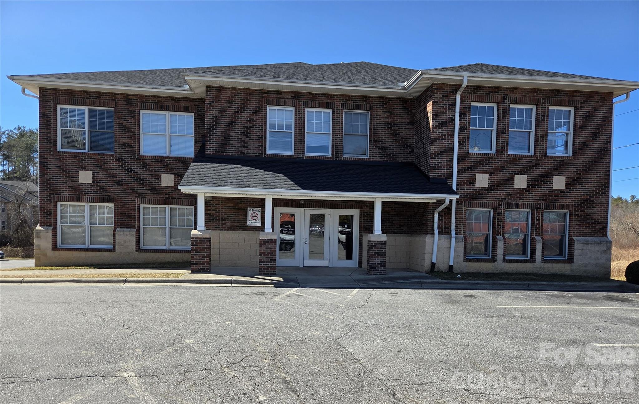 120 Chadwick Square Court E Property Photo 1