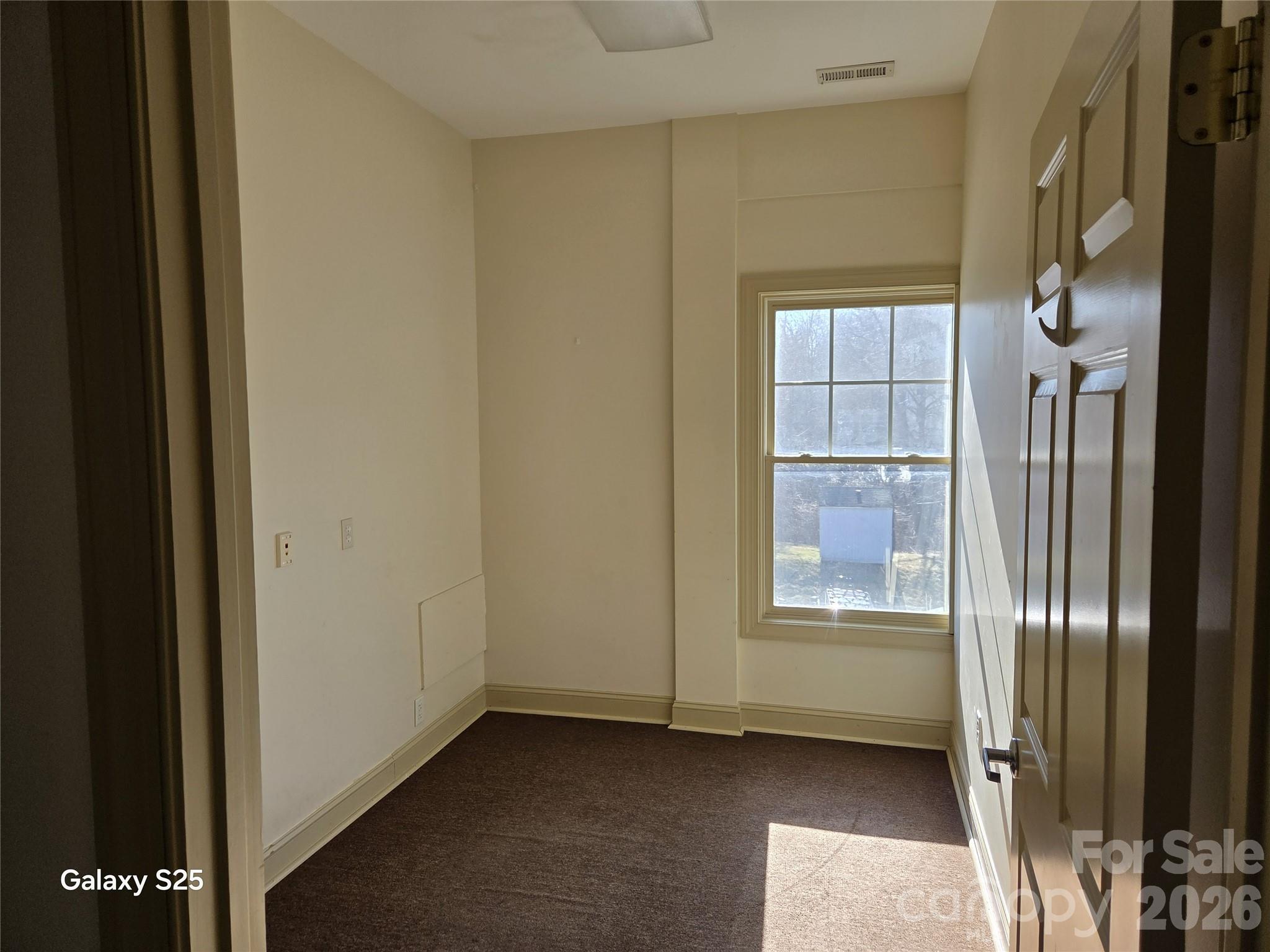 120 Chadwick Square Court E Property Photo 10
