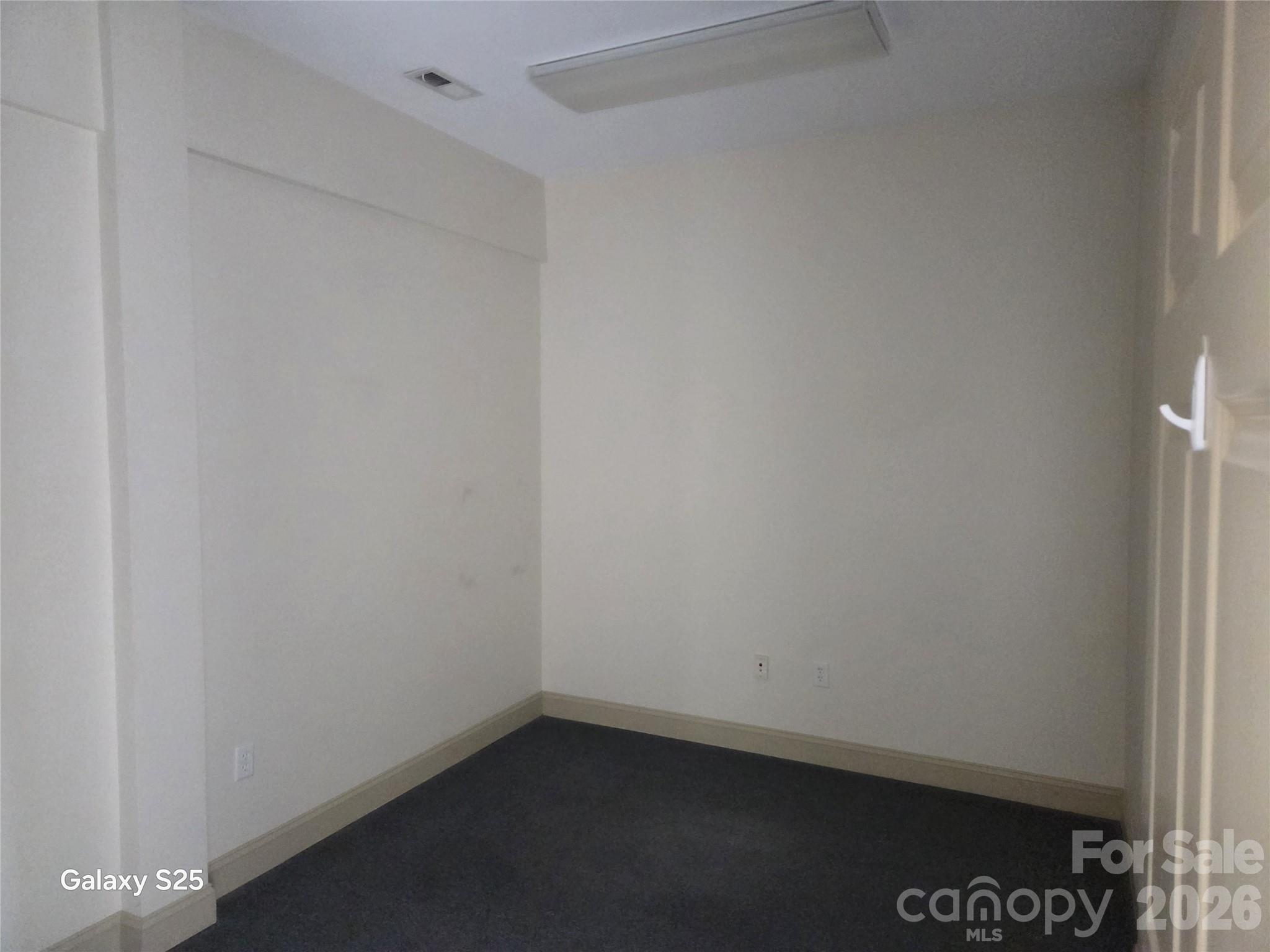 120 Chadwick Square Court E Property Photo 13