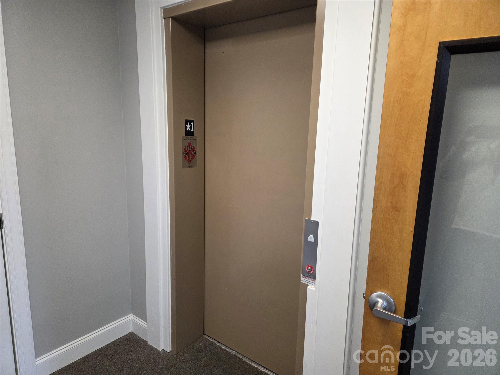 120 Chadwick Square Court E Property Photo 15
