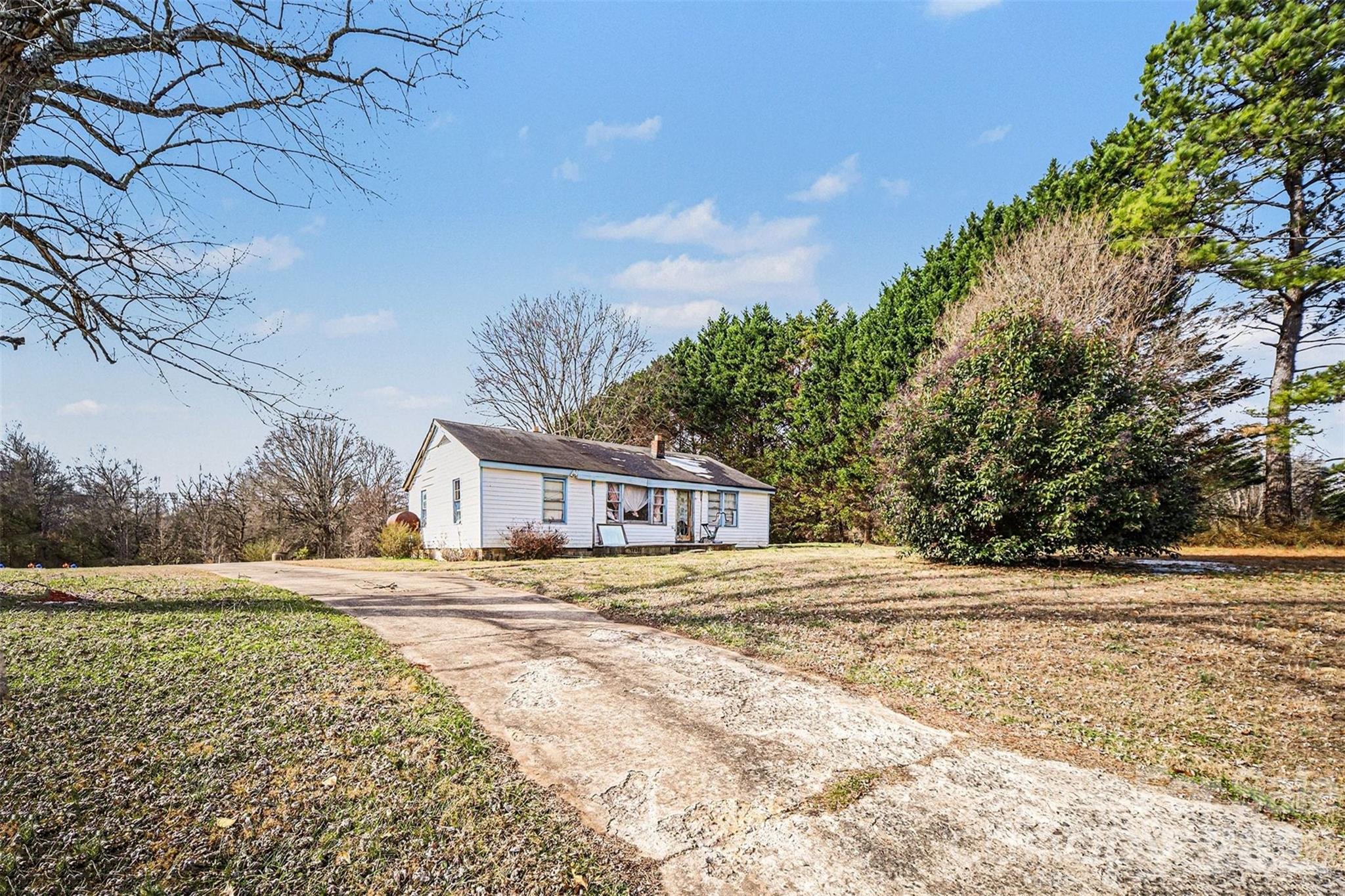 5191 Fewell Road Property Photo 2