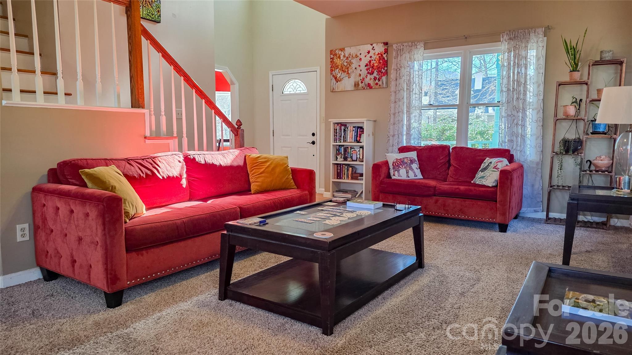28 Sweetbriar Court Property Photo 7