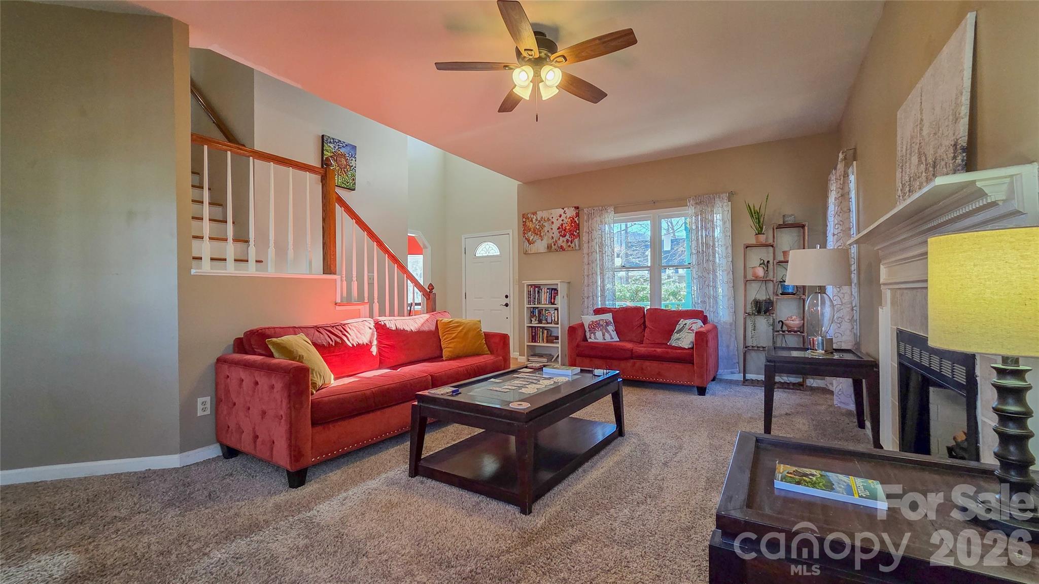 28 Sweetbriar Court Property Photo 8