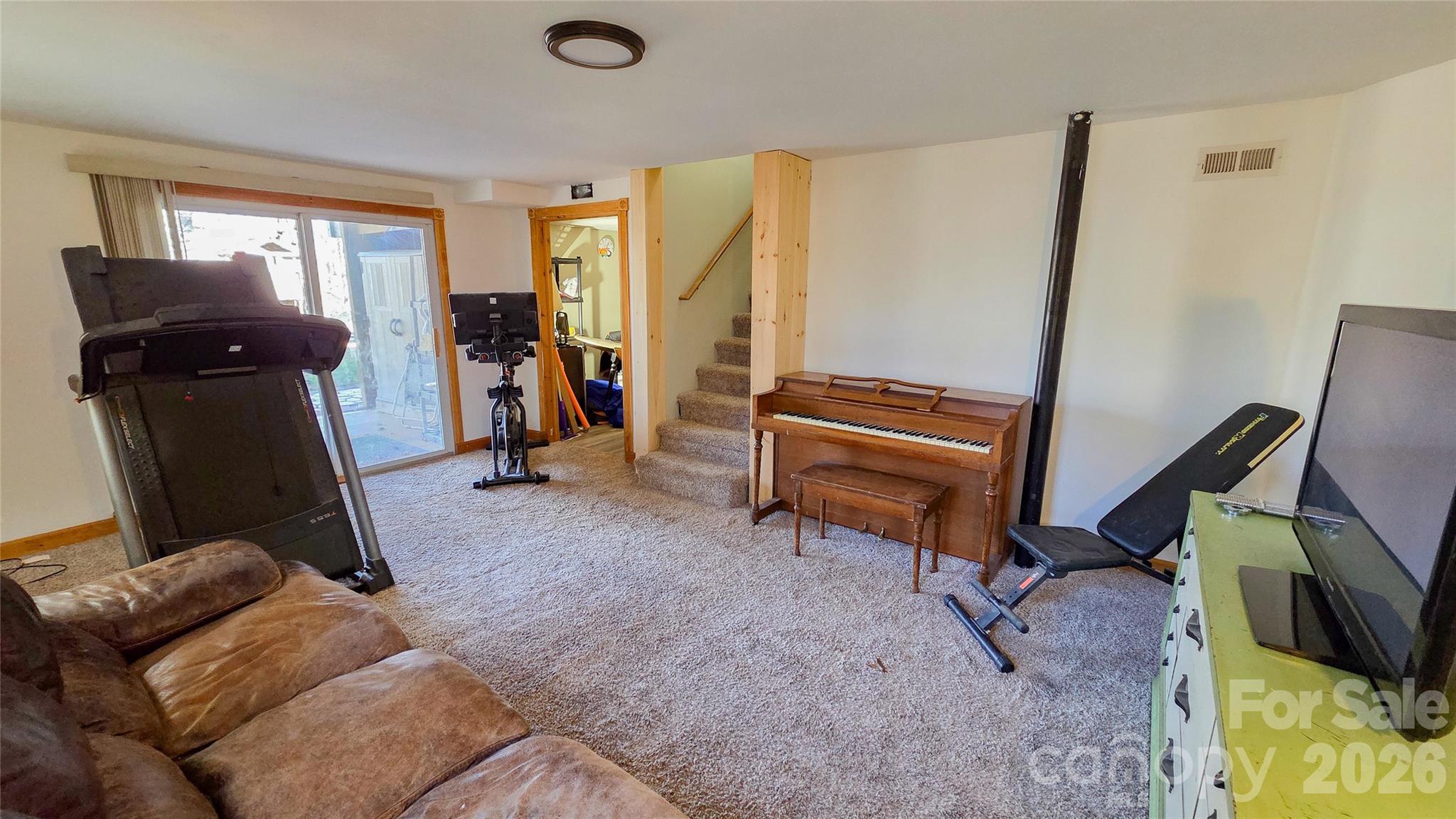 28 Sweetbriar Court Property Photo 44