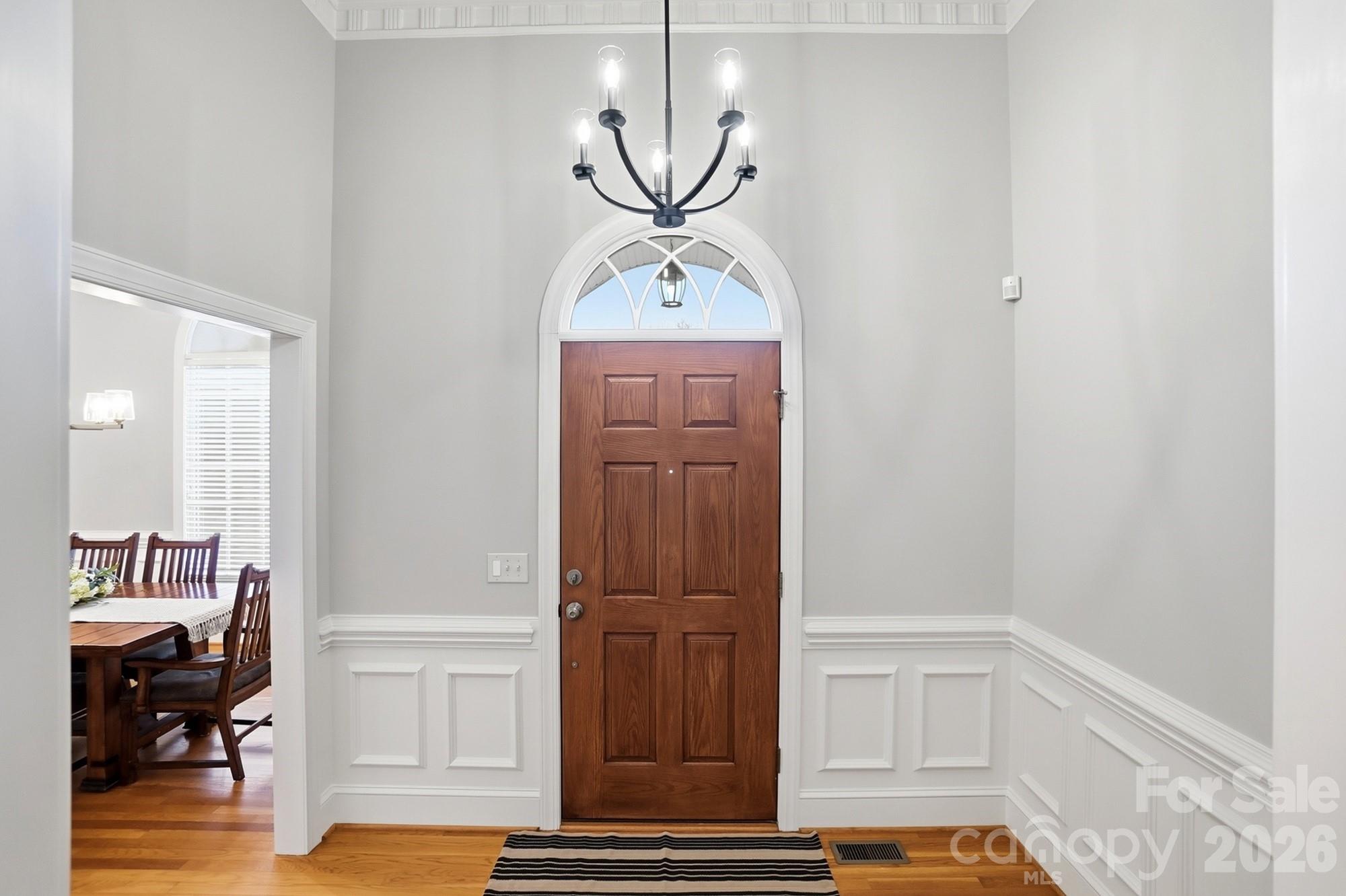 6104 Charity Drive Property Photo 6