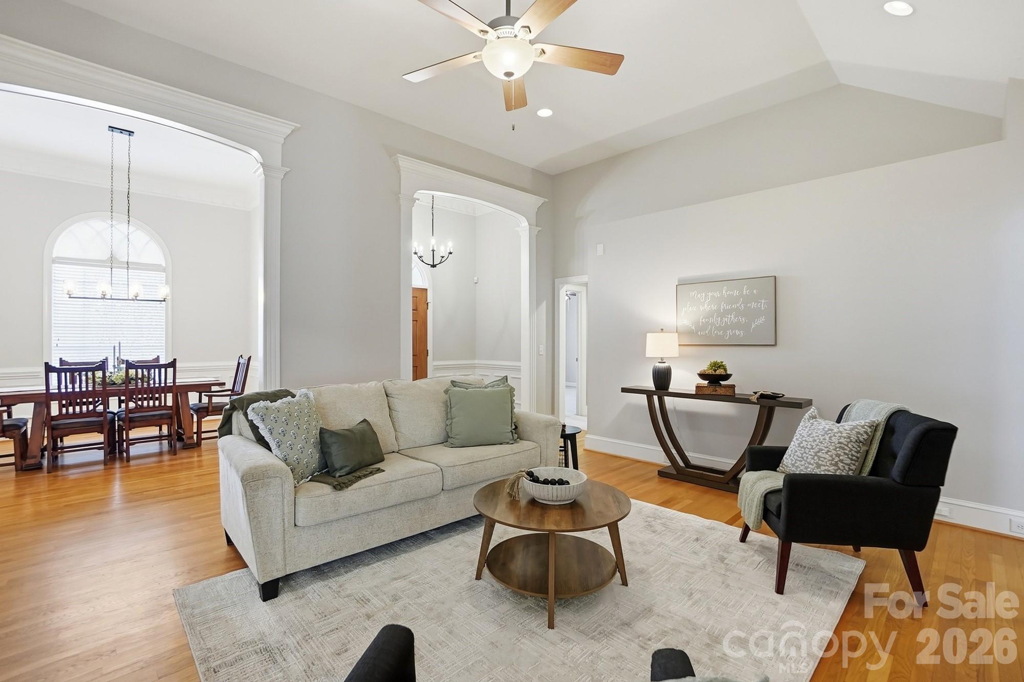 6104 Charity Drive Property Photo 10