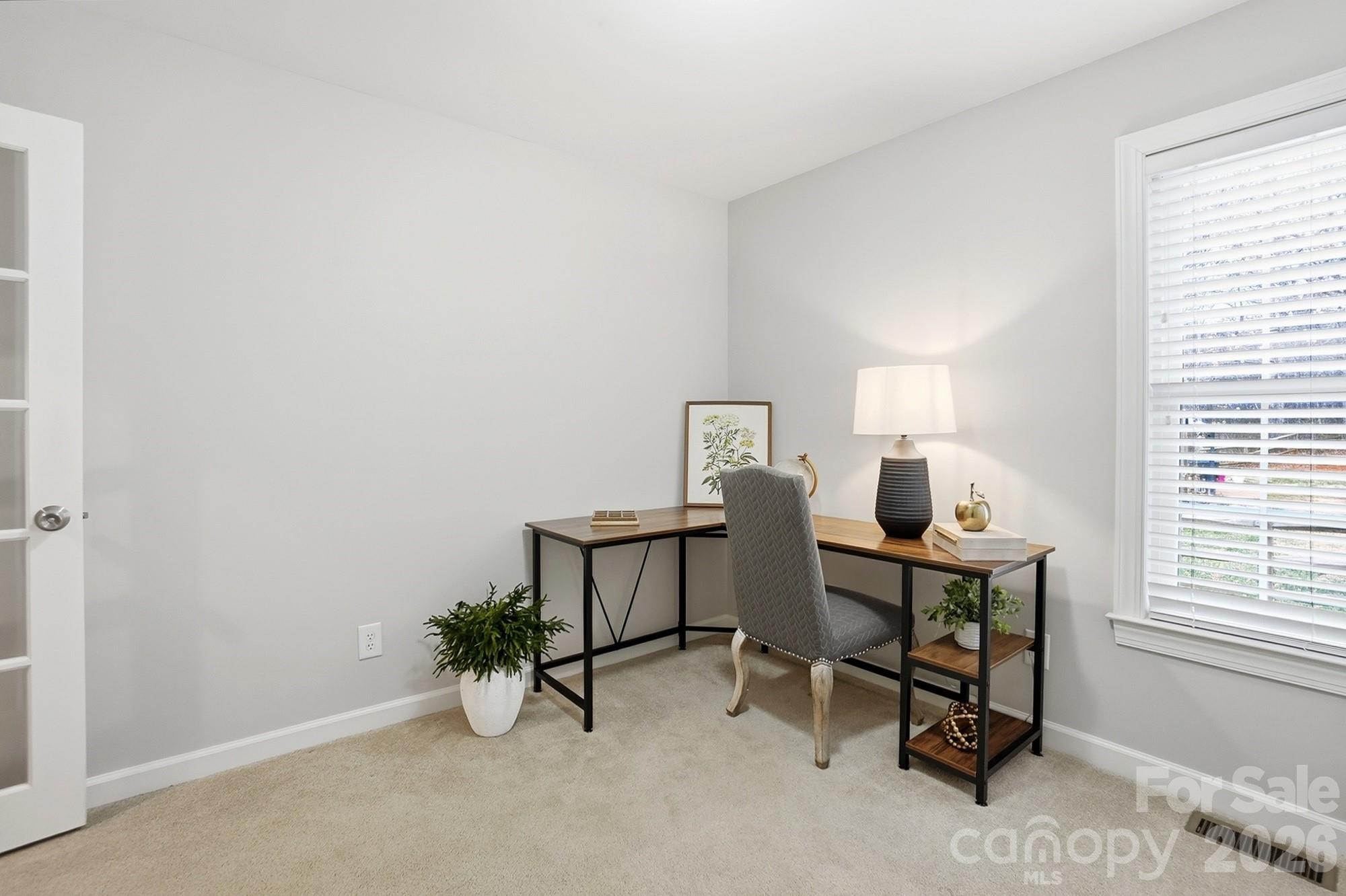 6104 Charity Drive Property Photo 27