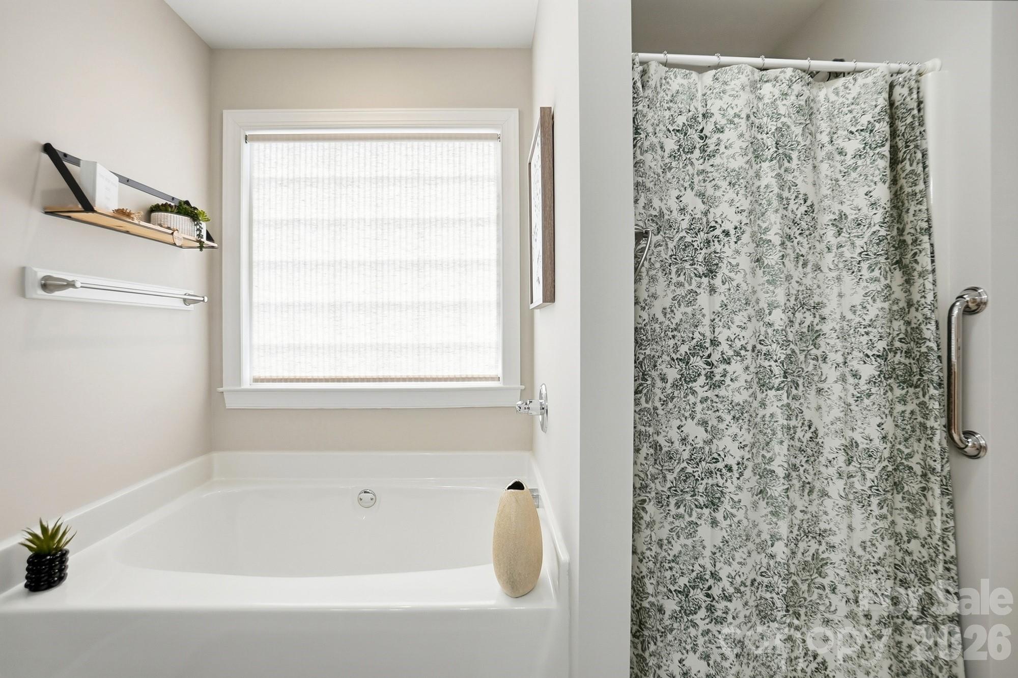 6104 Charity Drive Property Photo 35