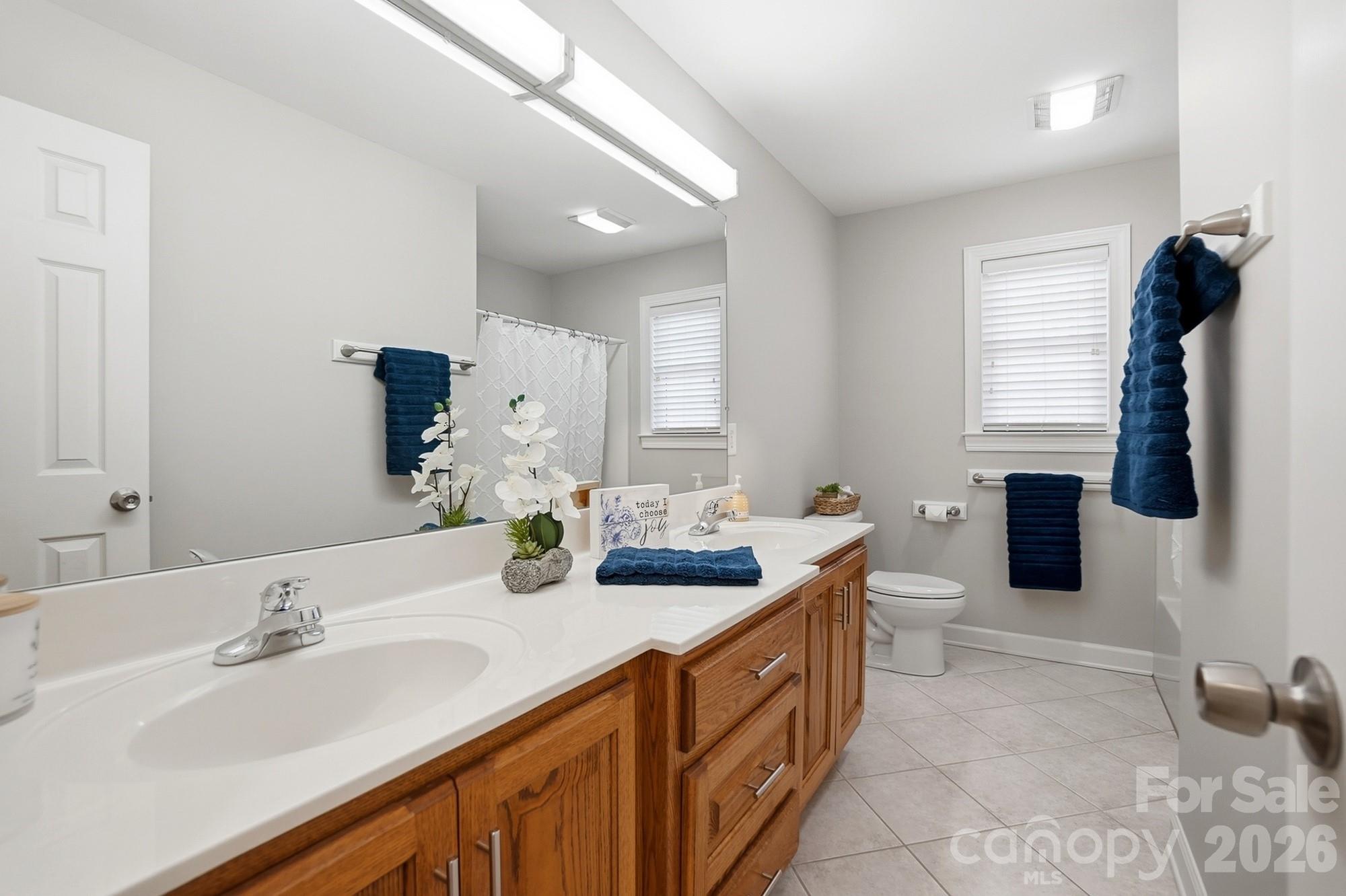 6104 Charity Drive Property Photo 39