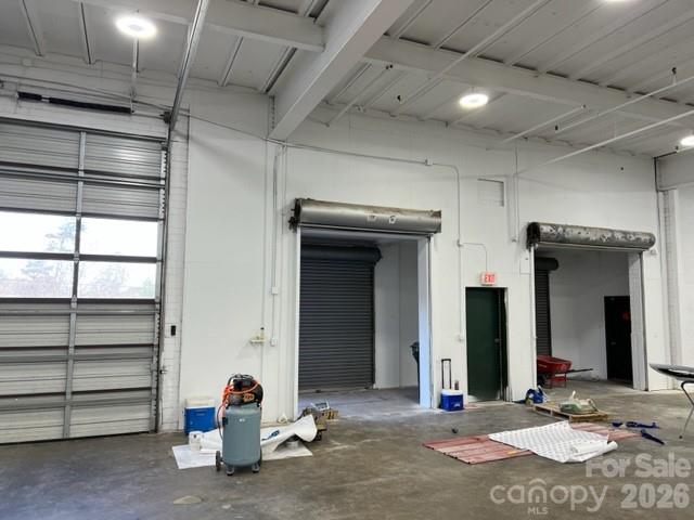 2146 Highland Avenue Property Photo 10