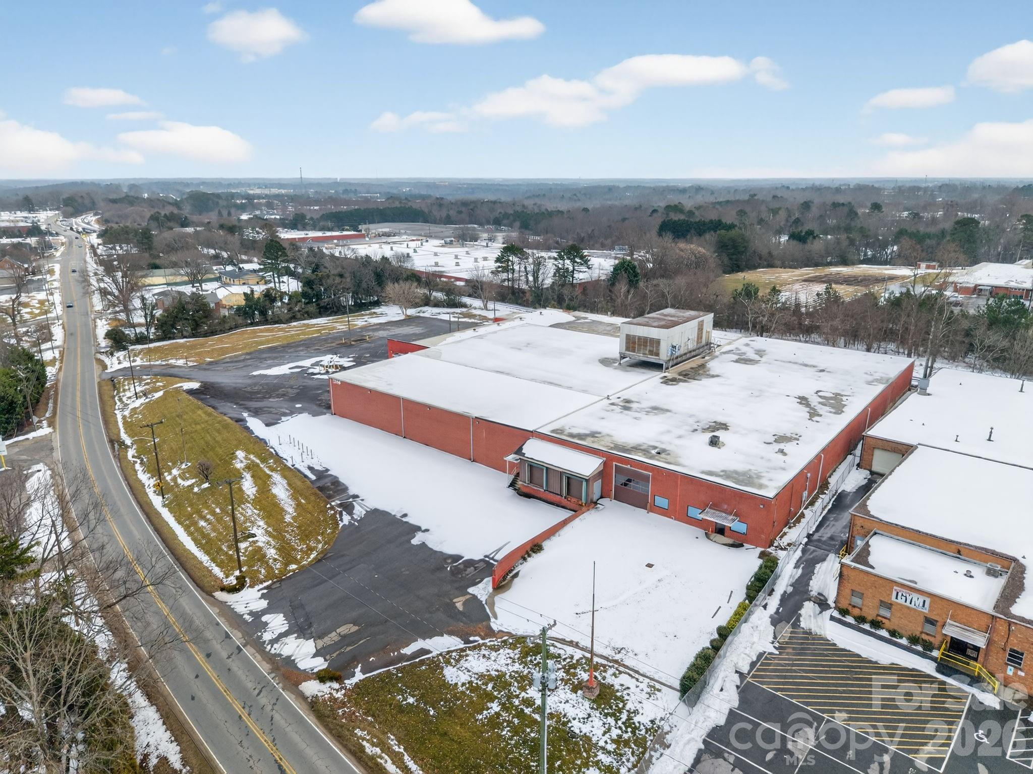 2146 Highland Avenue Property Photo 17