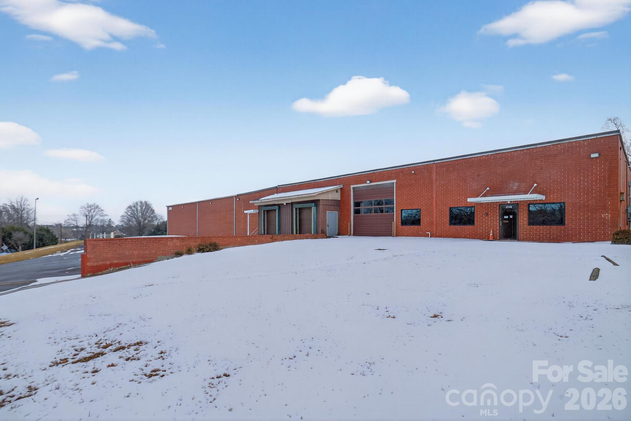 2146 Highland Avenue Property Photo 24